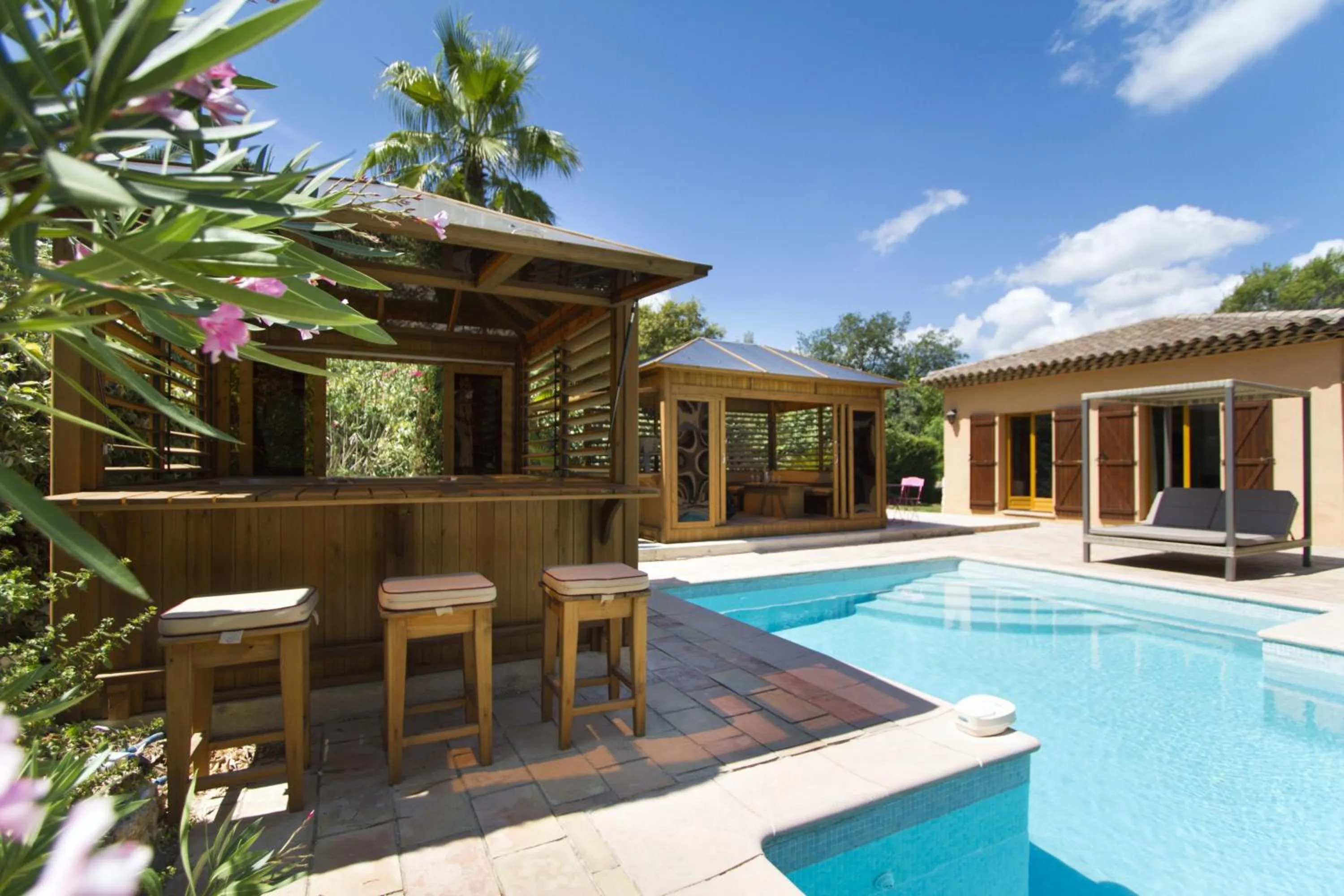 Swimming pool in Domaine Les Cigales