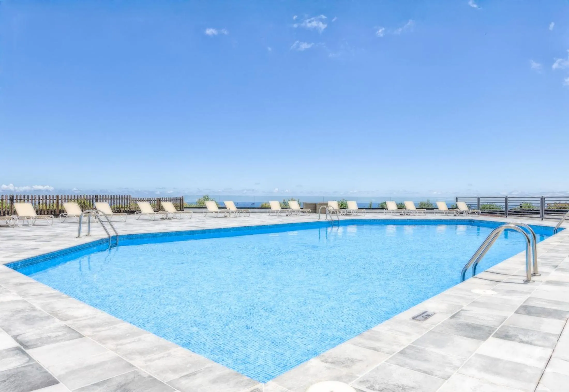 Swimming pool in Parador de La Palma