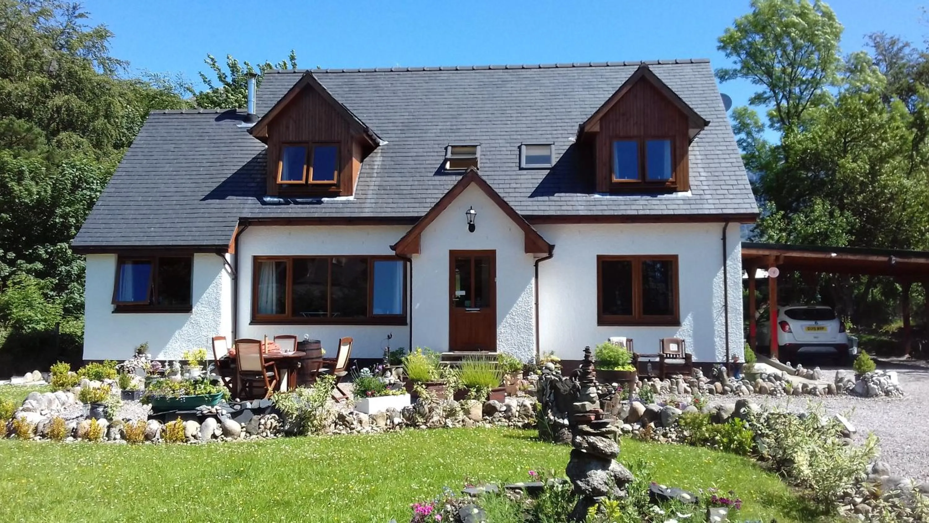 Property building in Beechwood Cottage B&B