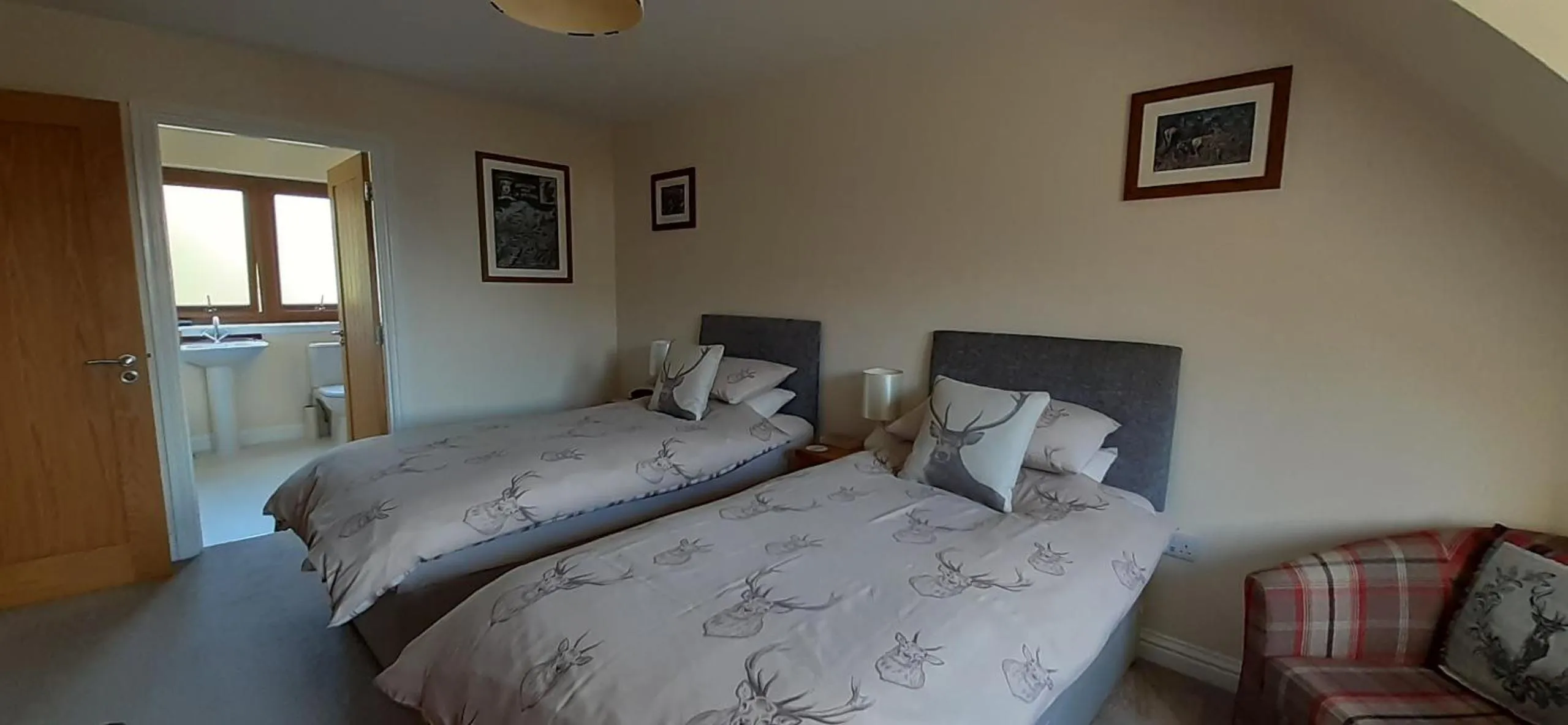 Bedroom in Beechwood Cottage B&B