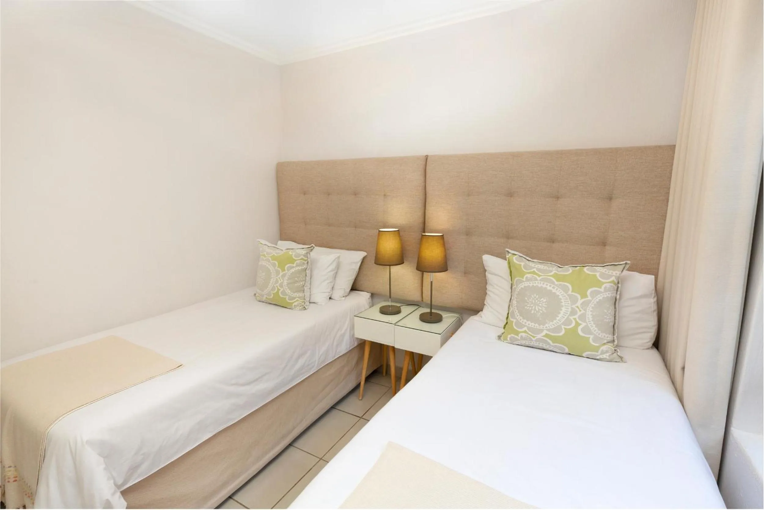 Bed in 14 The Shades - by Stay in Umhlanga