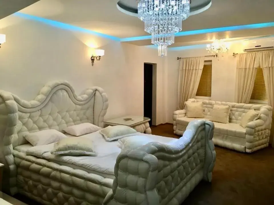 Standard Double Room - single occupancy in Bali Colosseum Hotel Standard Double Room - single occupancy in Bali Colosseum Hotel