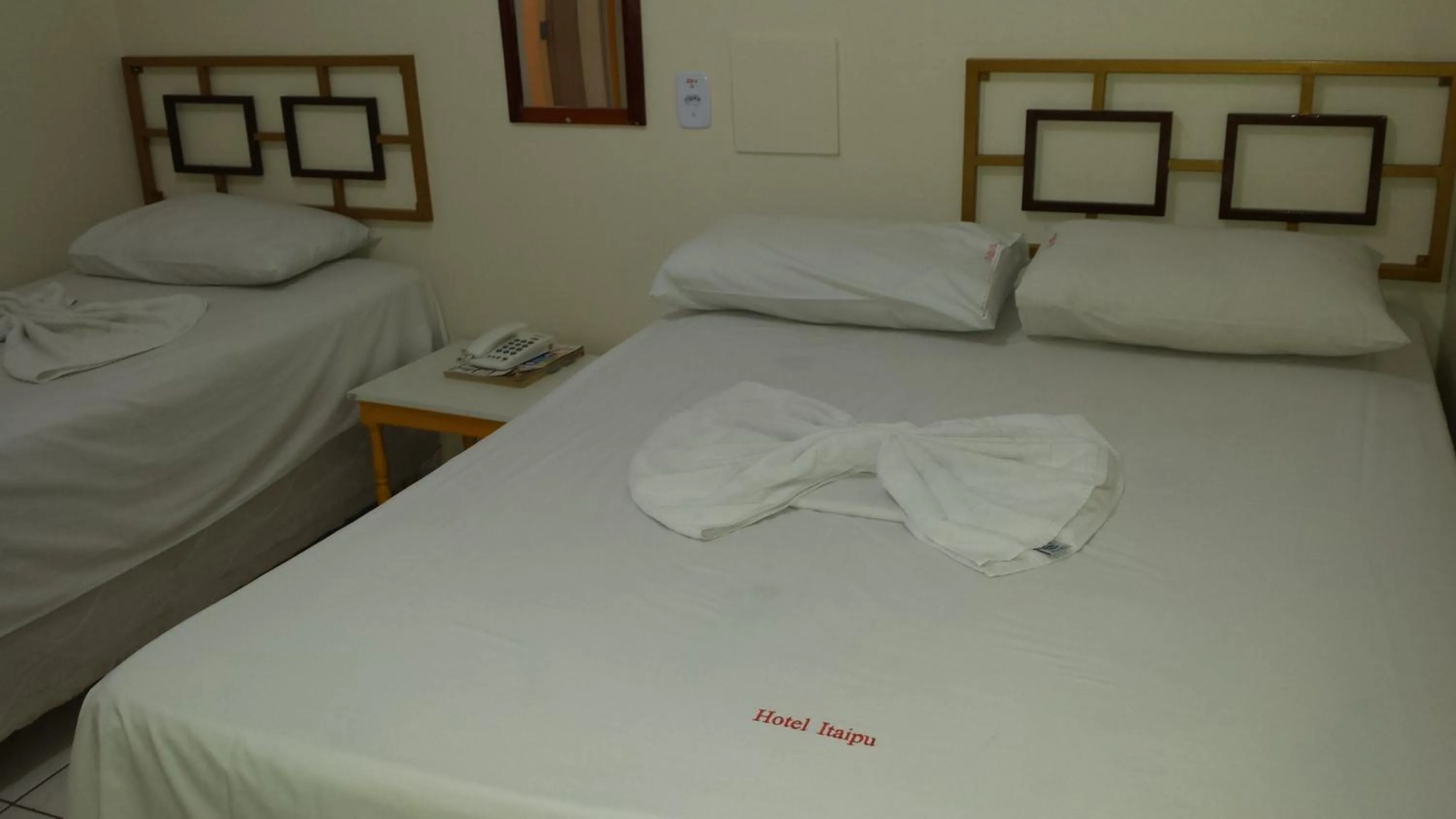 Bed in Hotel Itaipu
