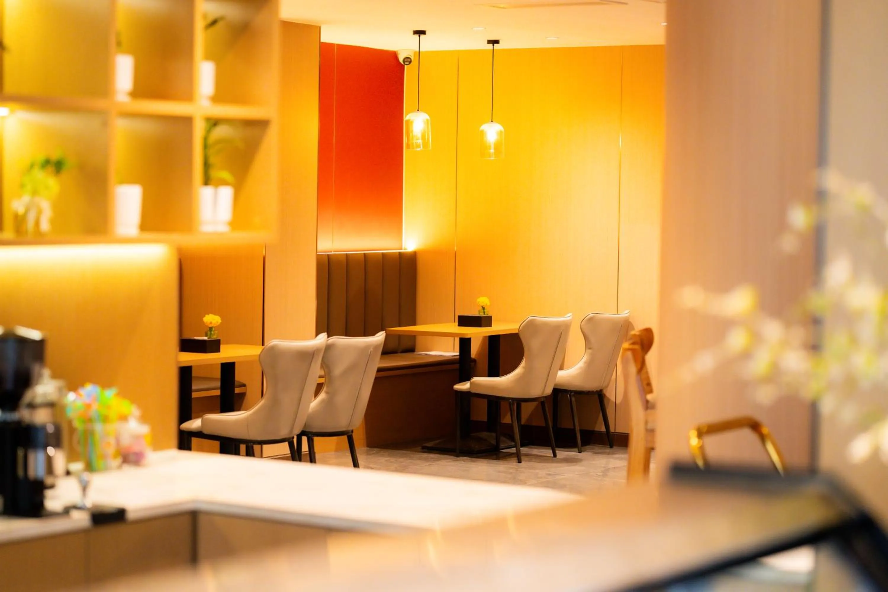 Seating area in Jiuding Joy Hotel