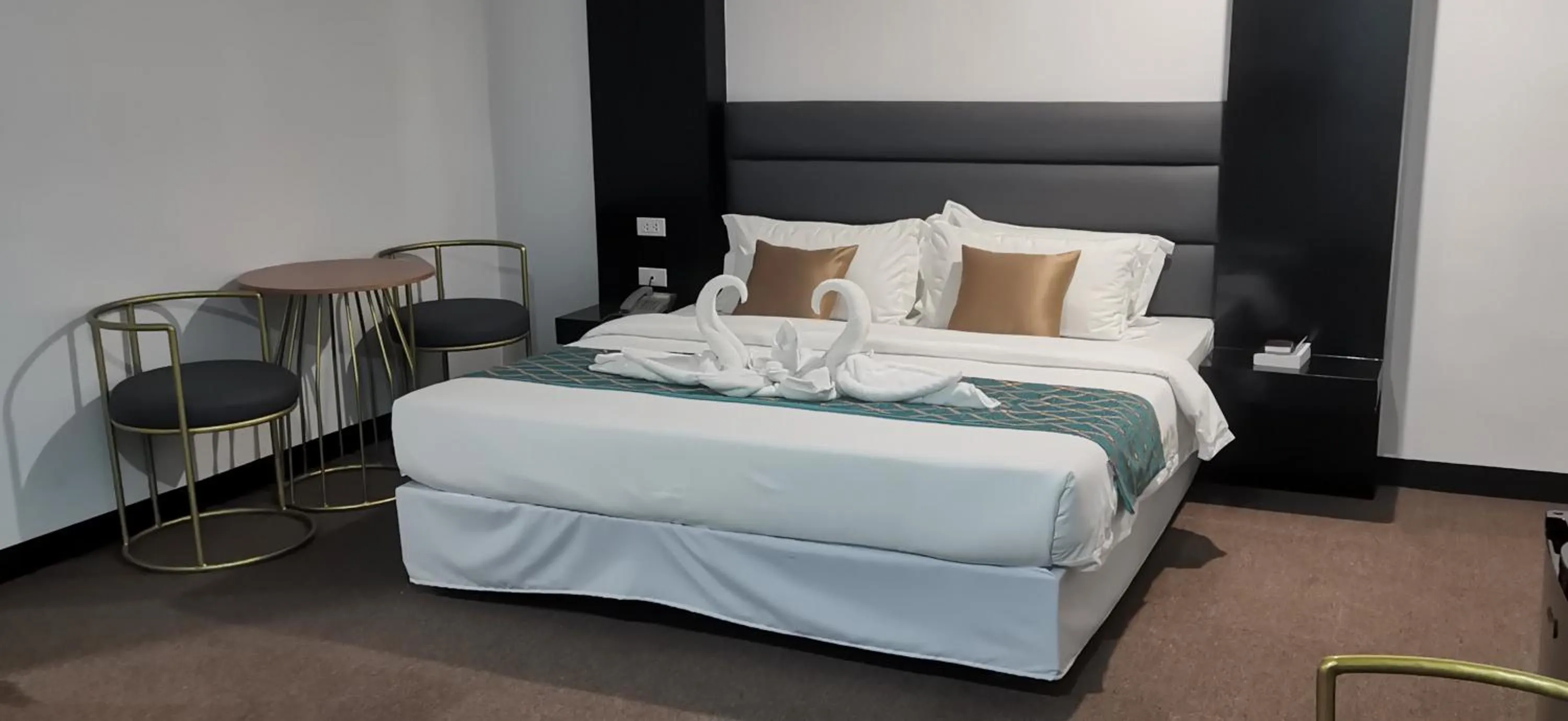 Bedroom, Bed in Palette in Angeles Pampanga near Clark International Airport Formerly Boss Hotel