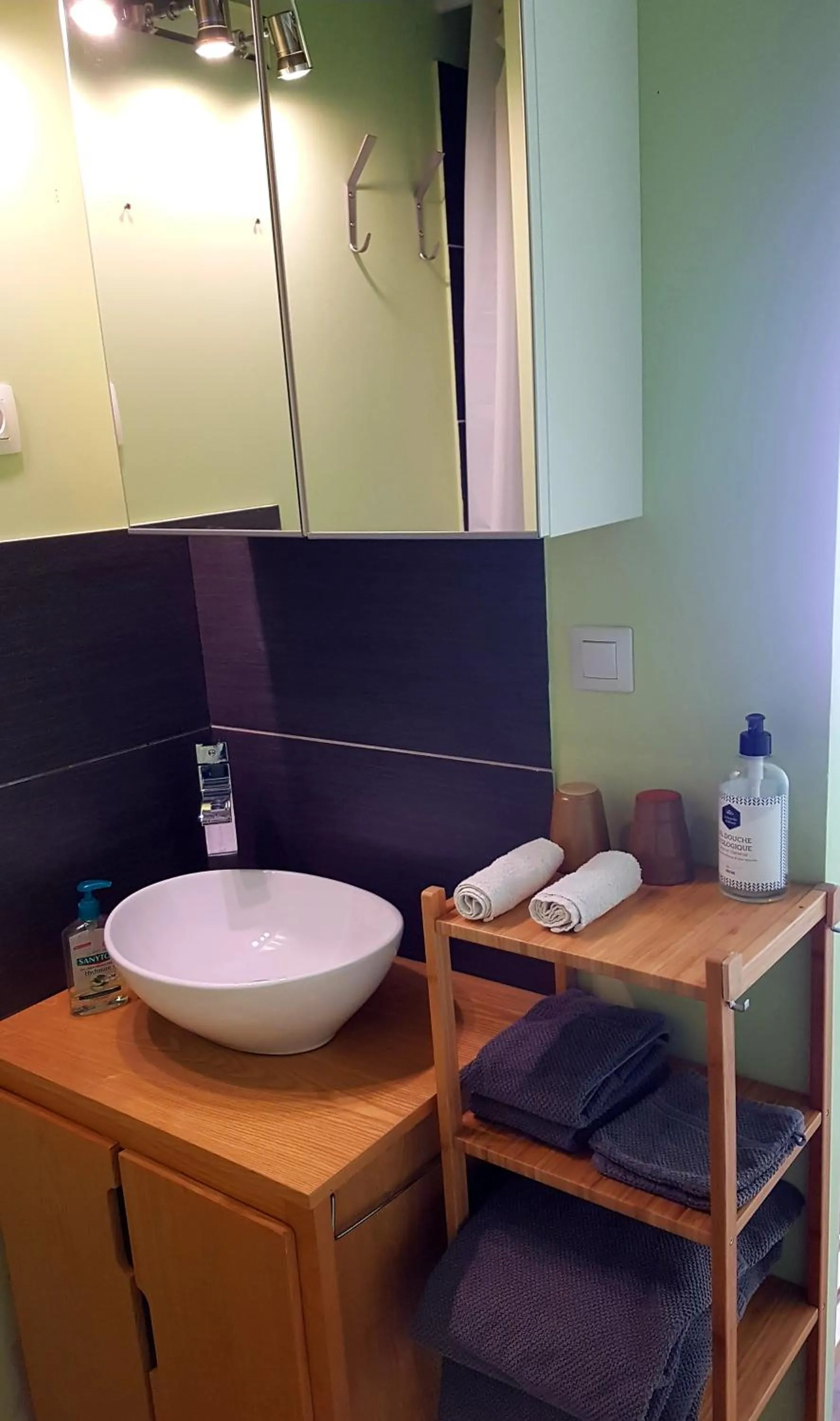 Shower in Alcôve Marine