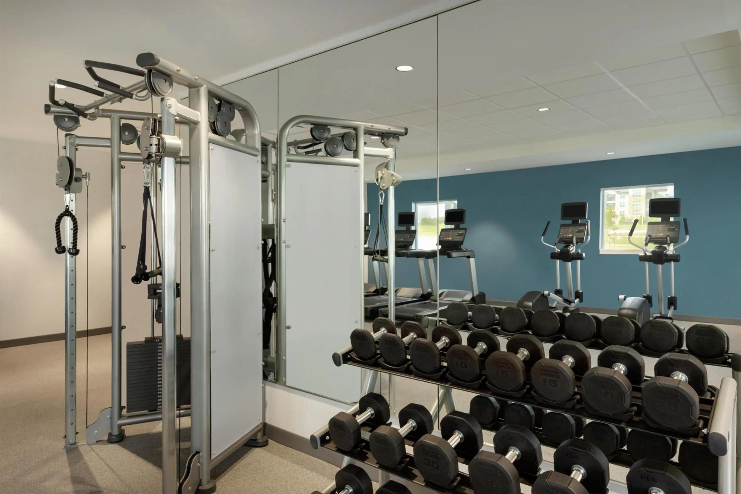 Fitness centre/facilities in Home2 Suites By Hilton Denton