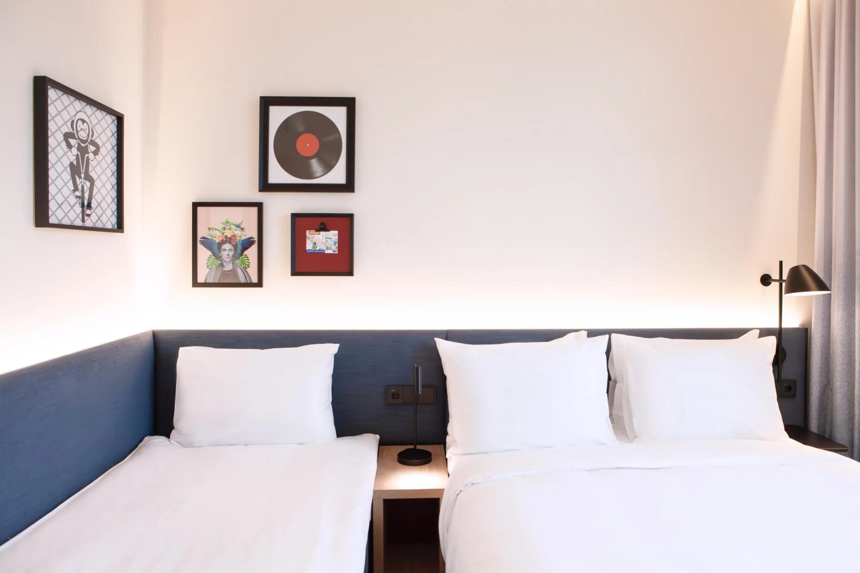 Bed in Hampton By Hilton Stuttgart Airport