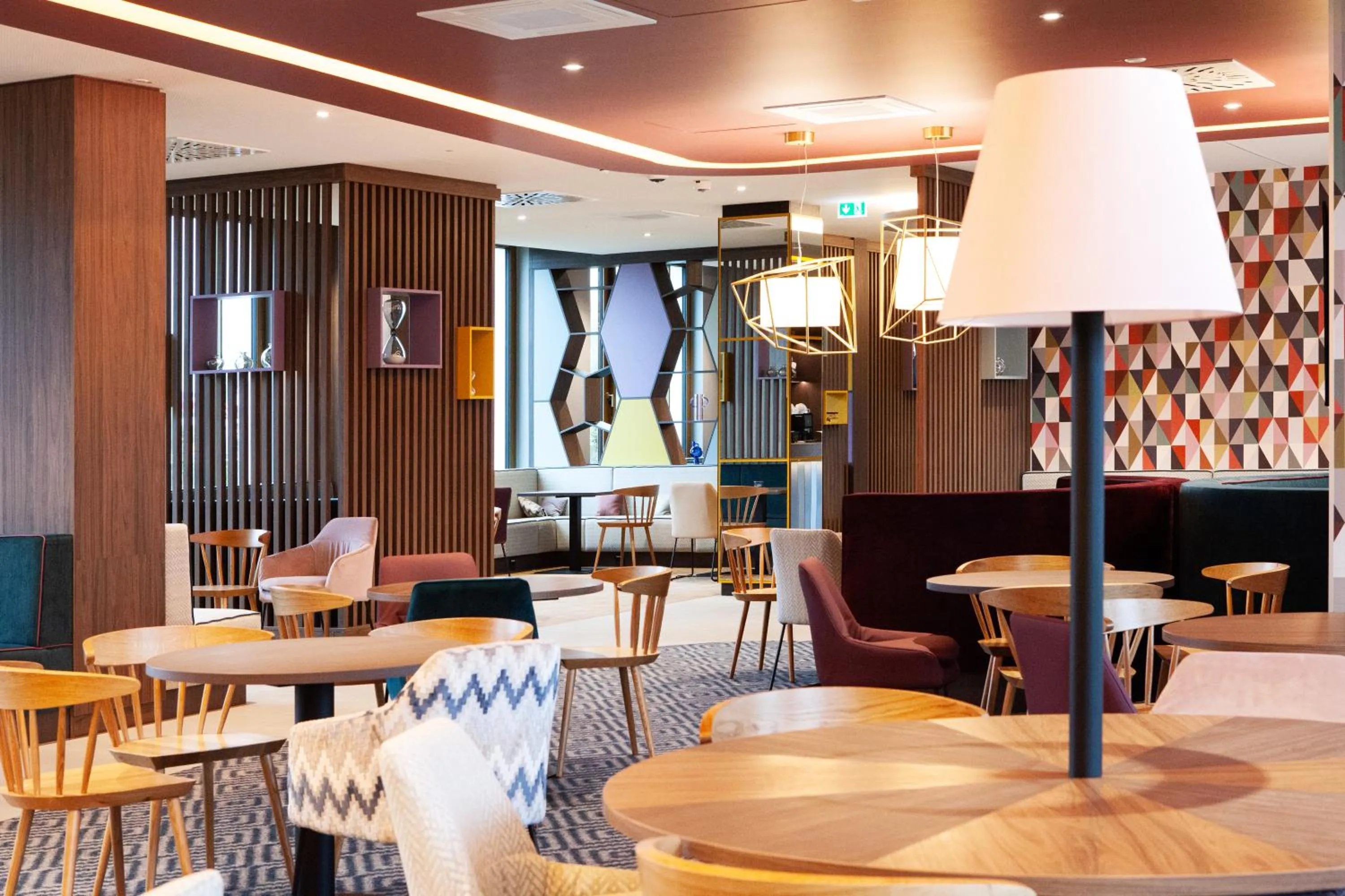 Restaurant/places to eat in Hampton By Hilton Stuttgart Airport
