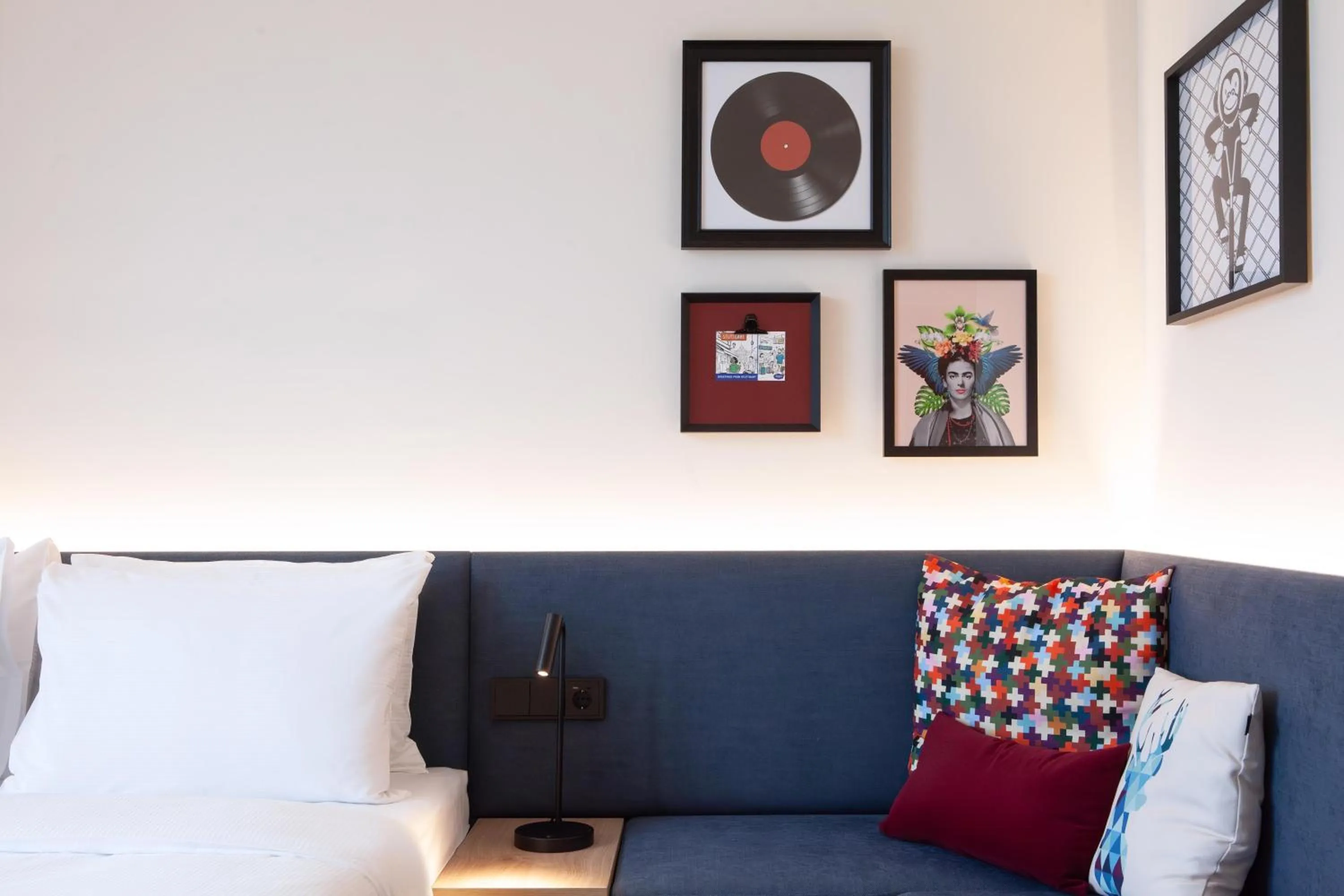 Living room in Hampton By Hilton Stuttgart Airport