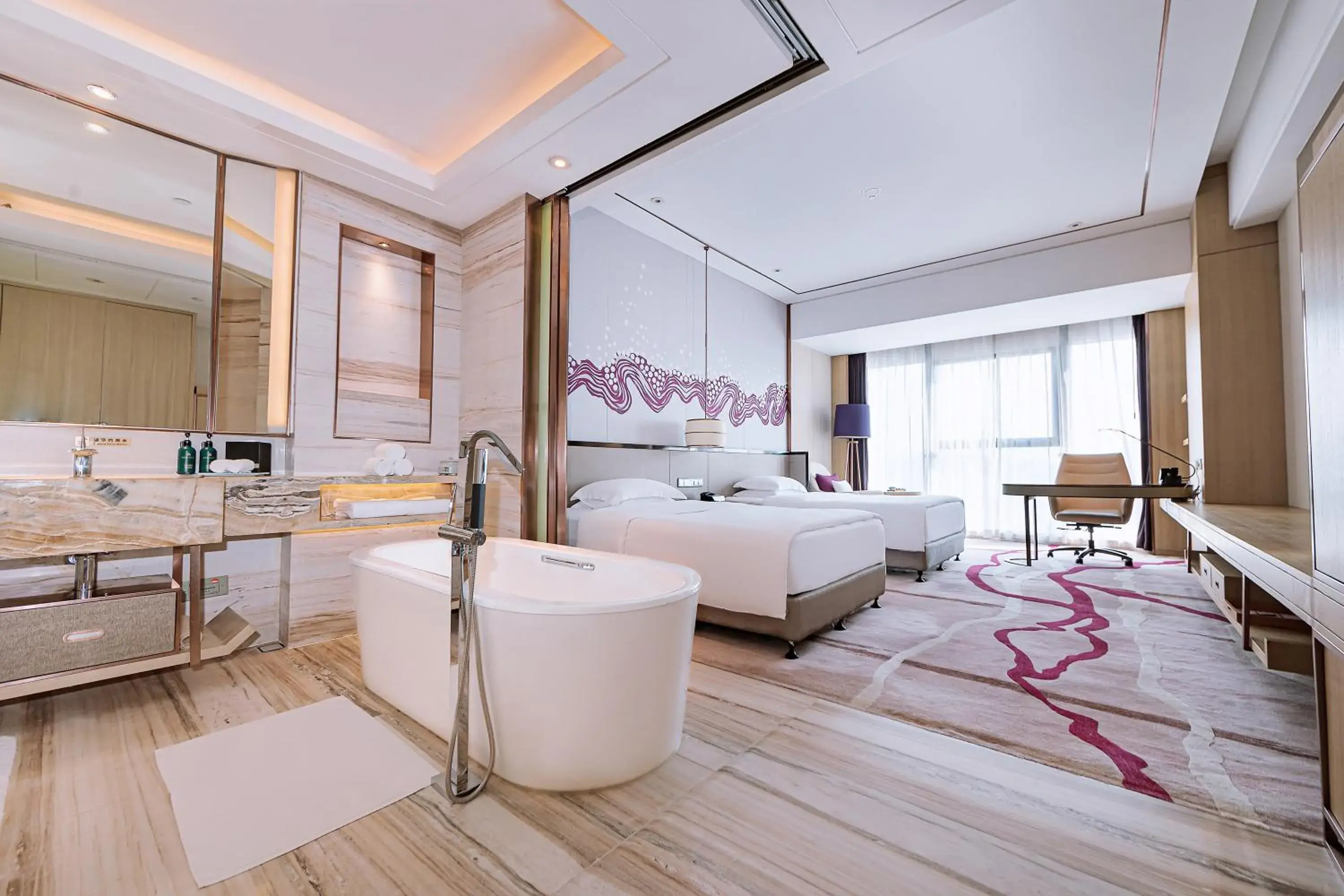 Premium Double Room with Two Double Beds in Crowne Plaza Yibin by IHG Premium Double Room with Two Double Beds in Crowne Plaza Yibin by IHG