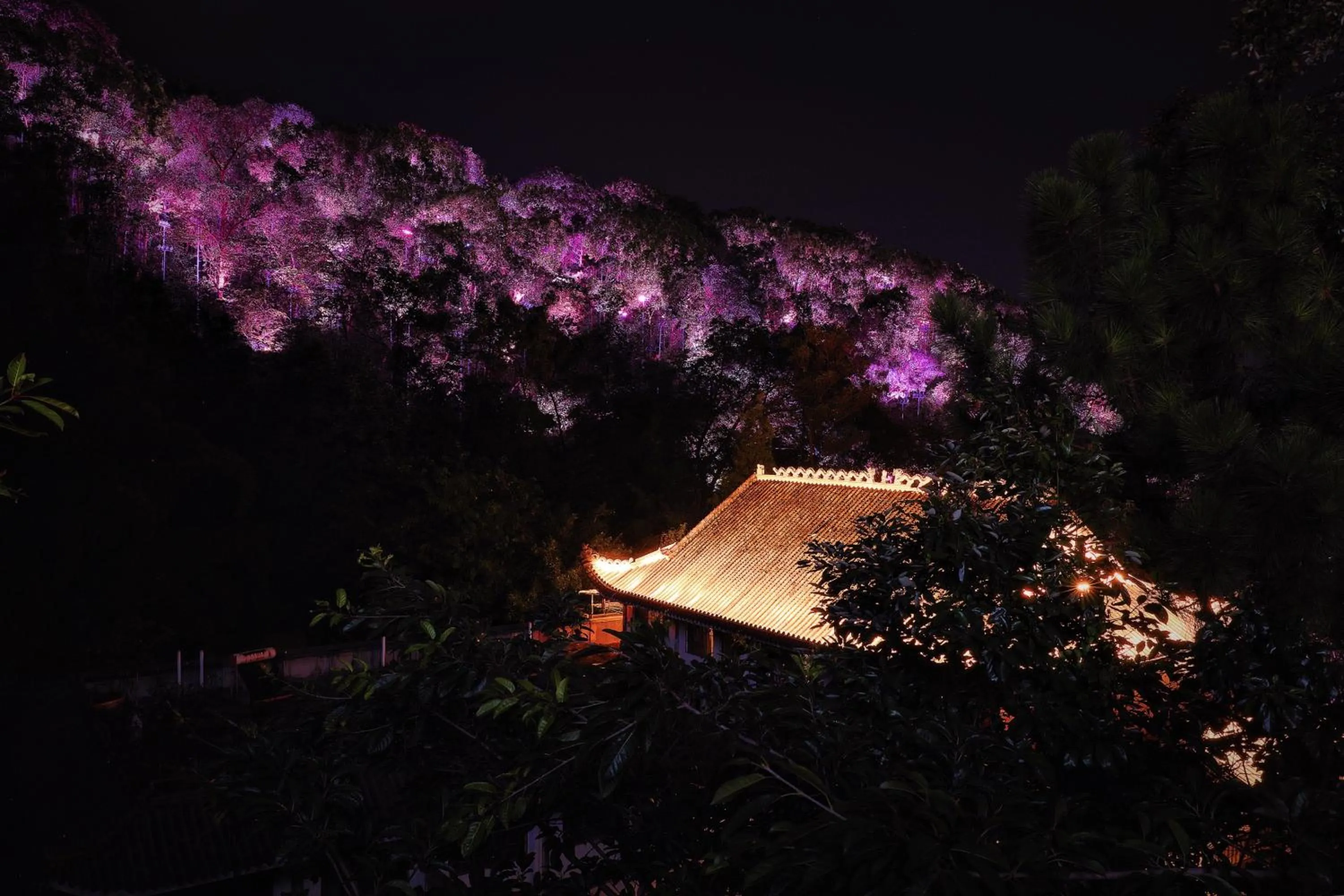 Property building in Crowne Plaza Yibin by IHG