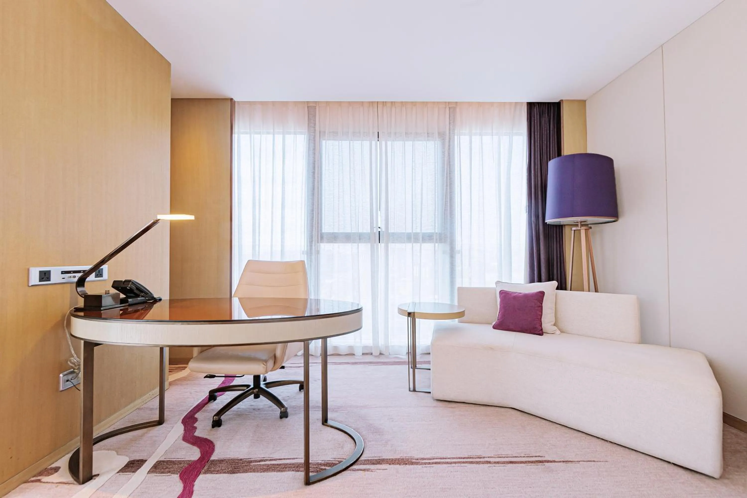 Crowne Plaza Yibin by IHG