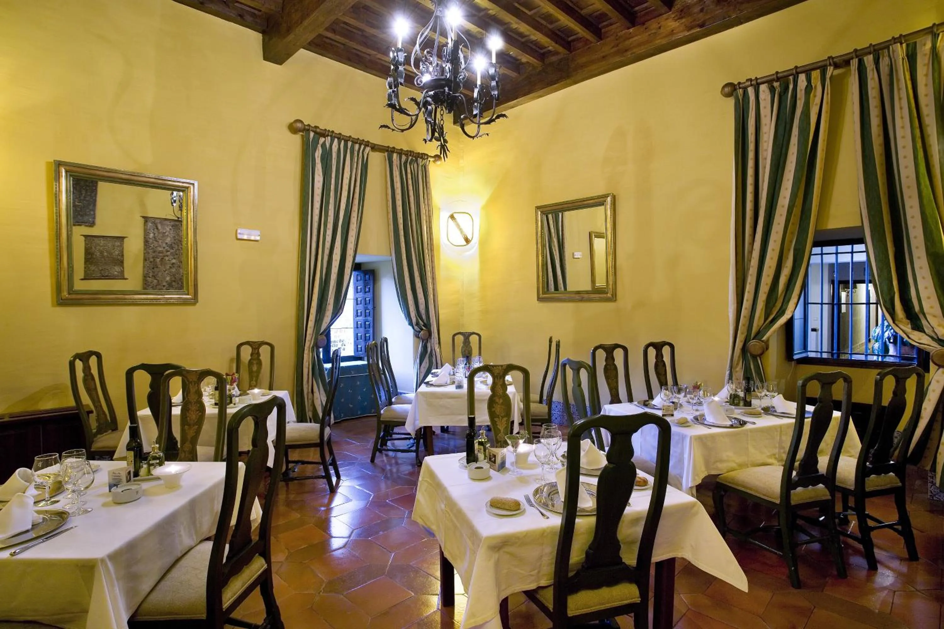 Restaurant/places to eat in Parador de Jarandilla de la Vera