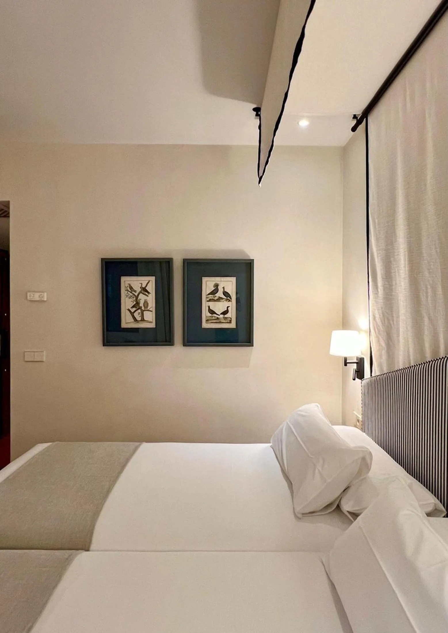 Bedroom, Bed in Parador de Jarandilla de la Vera