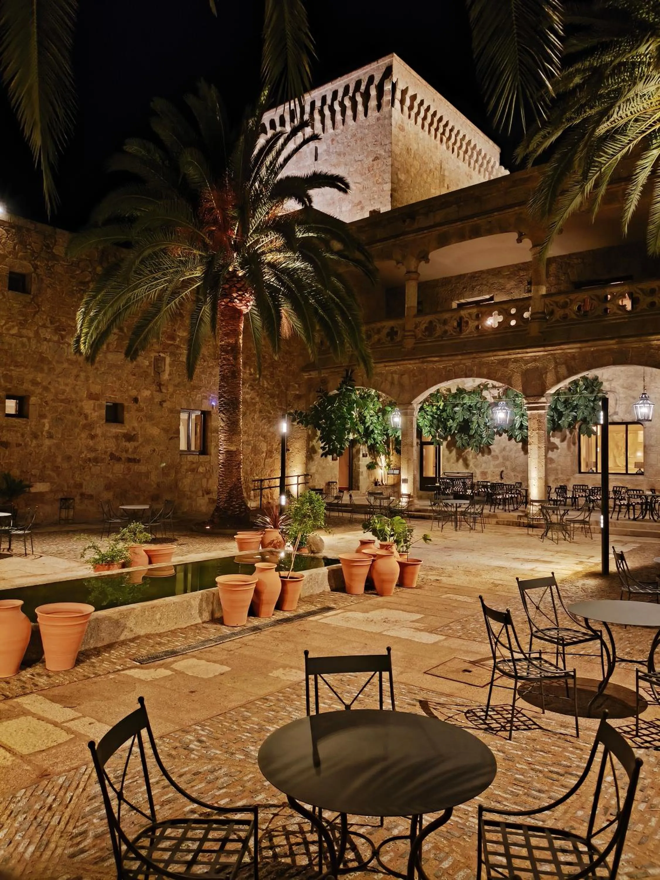 Patio in Parador de Jarandilla de la Vera