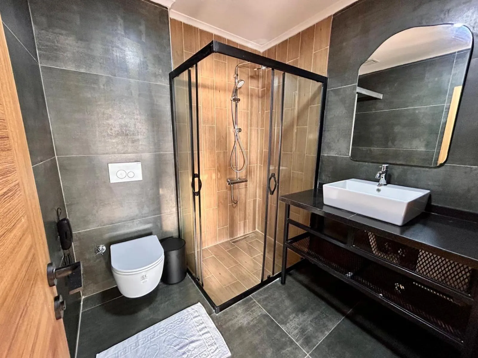 Shower in Castello By Mediterra Hotel