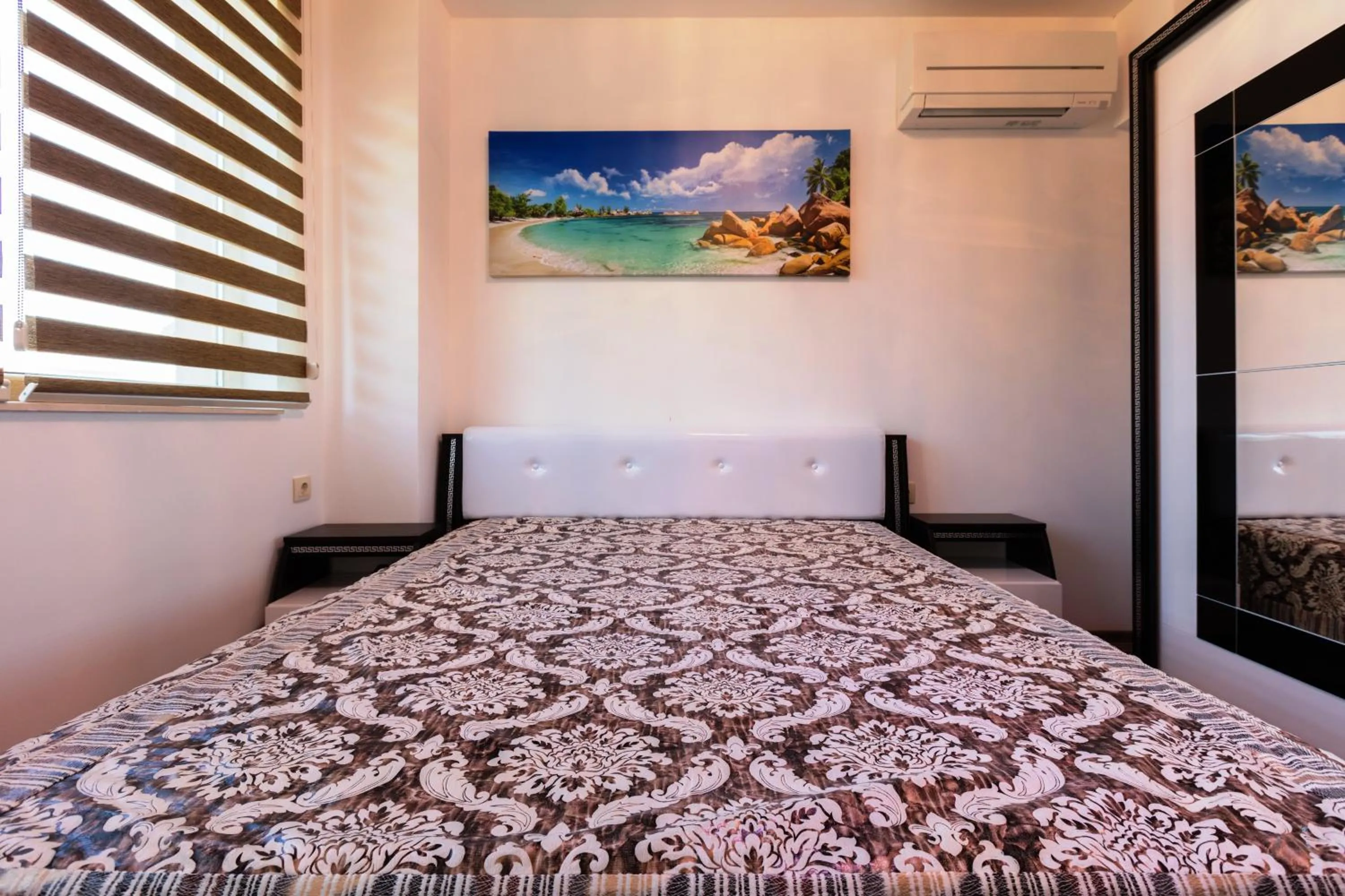 Bed in Boutique Apart Hotel Versis