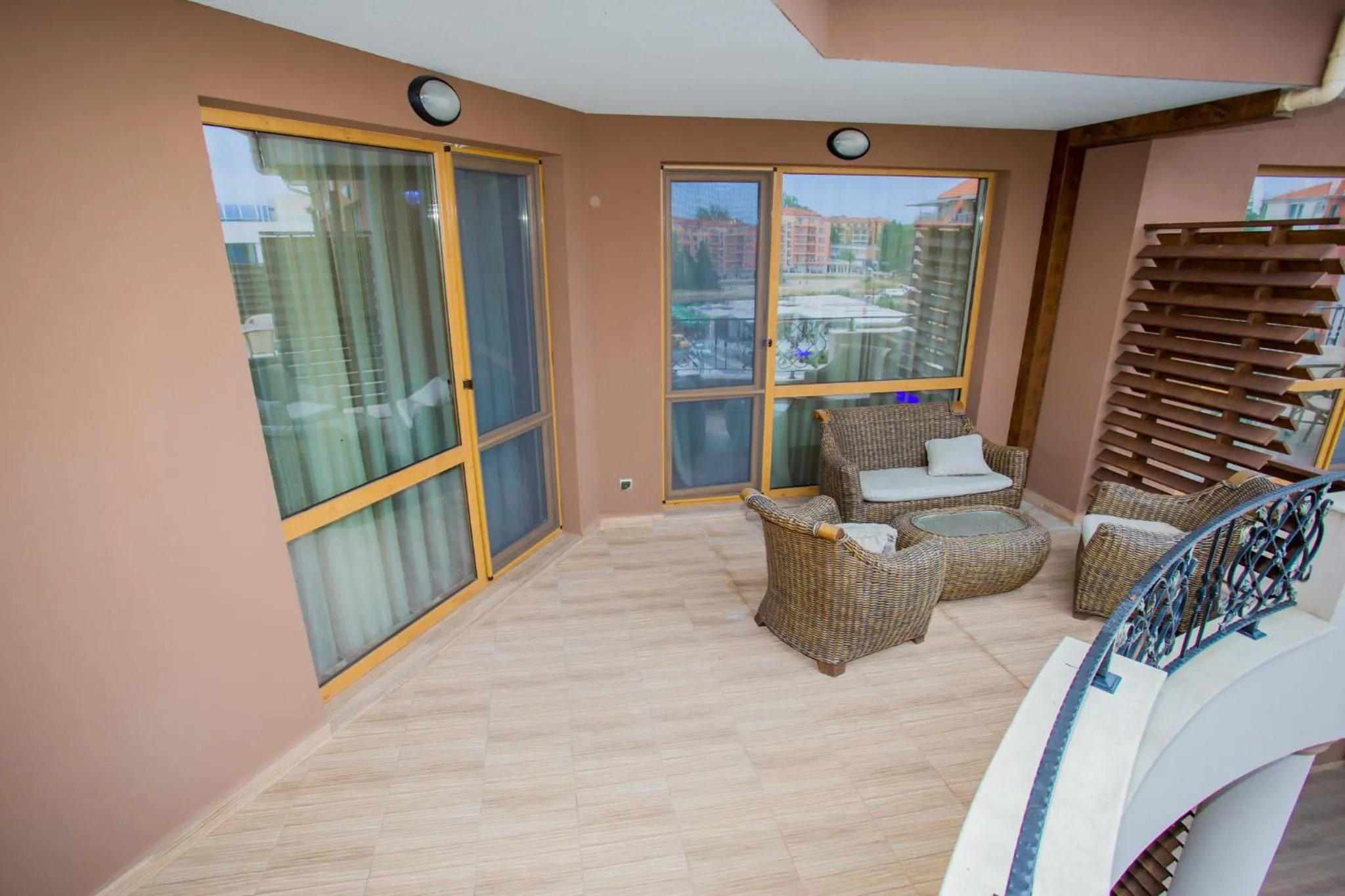 Day in Boutique Apart Hotel Versis