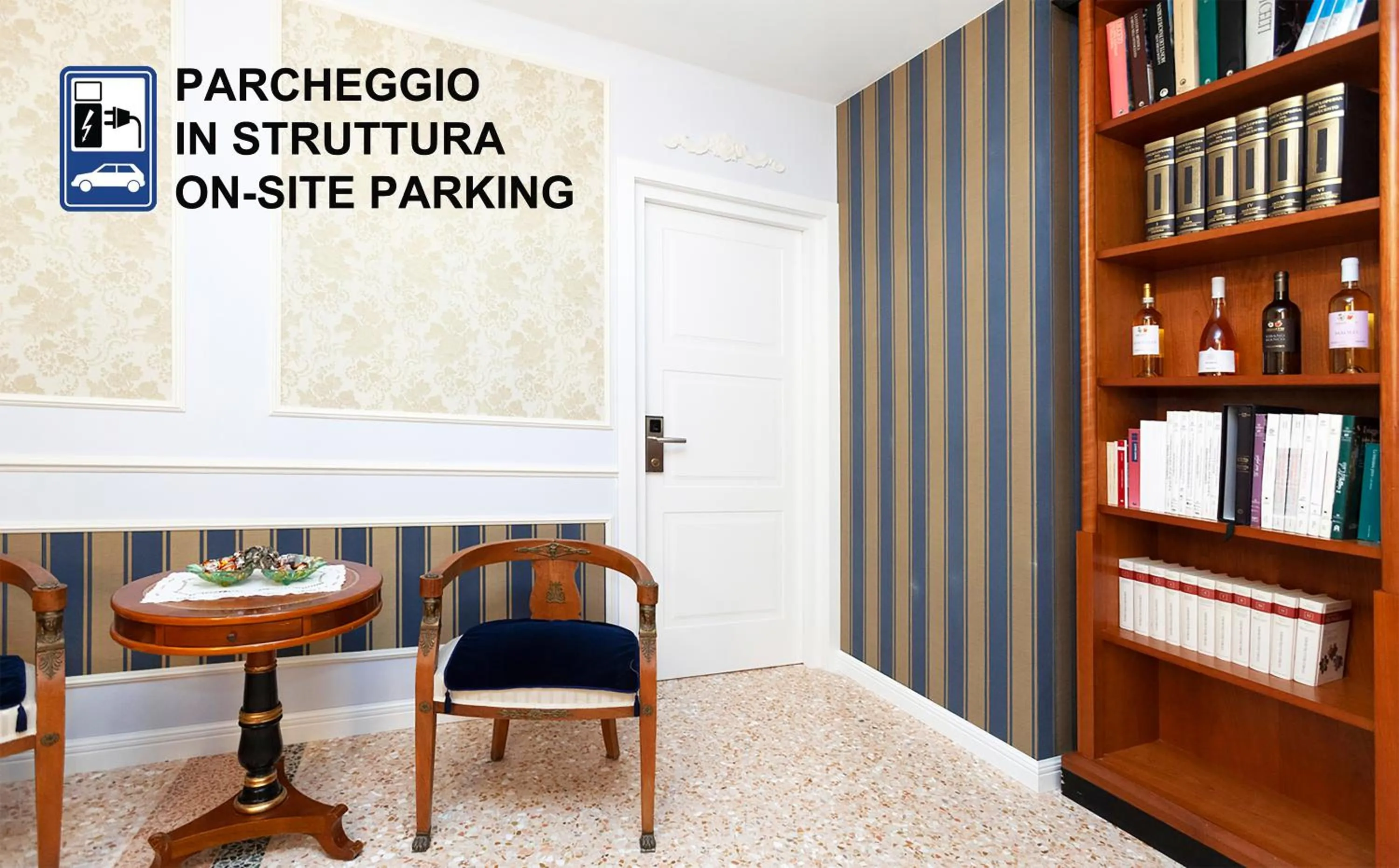 Communal lounge/ TV room in Villa Noctis