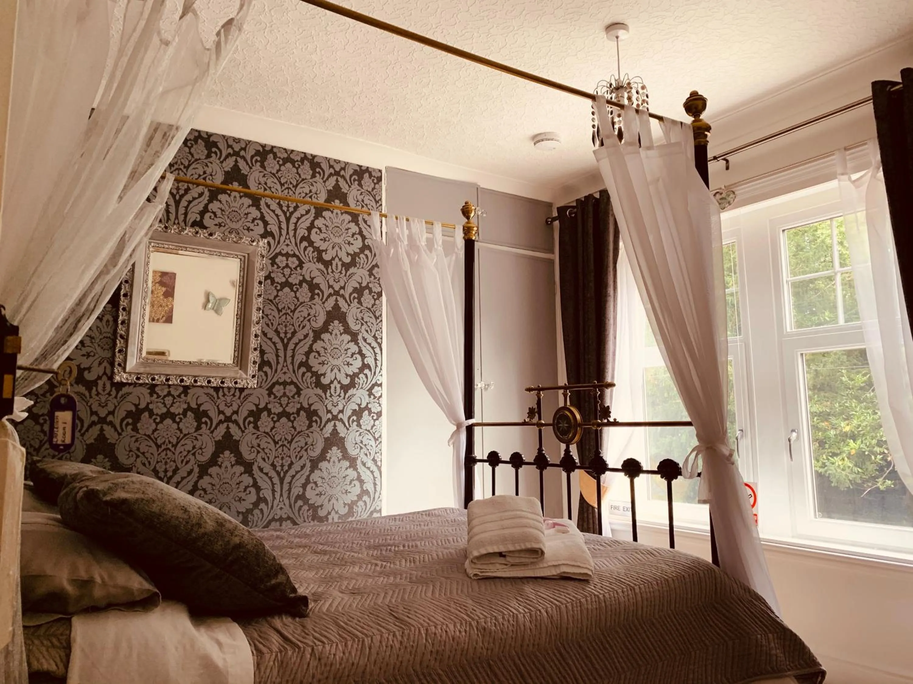 Decorative detail in Slayleigh B&B, Matlock