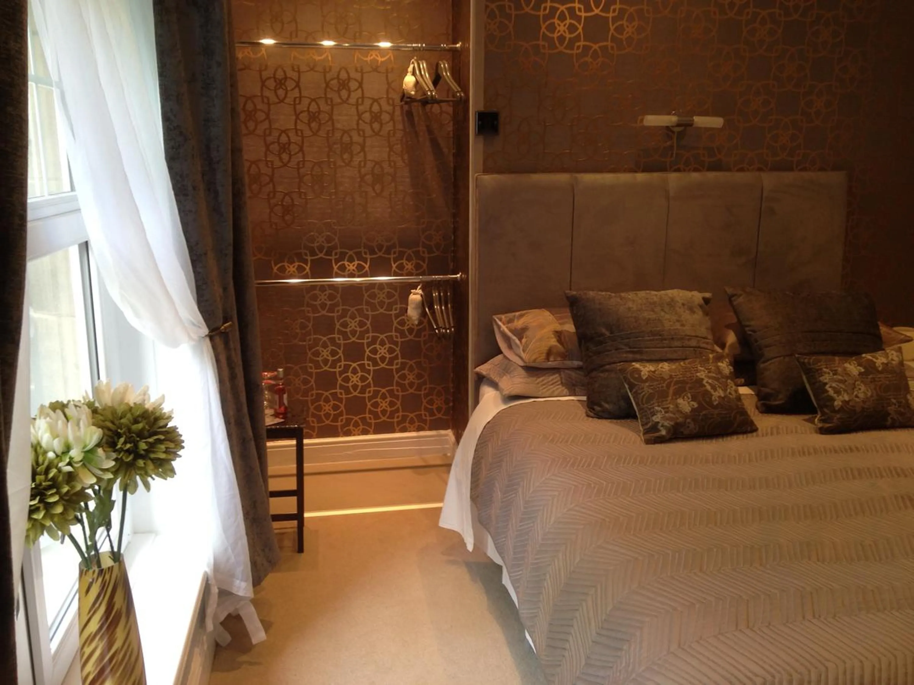 Decorative detail in Slayleigh B&B, Matlock