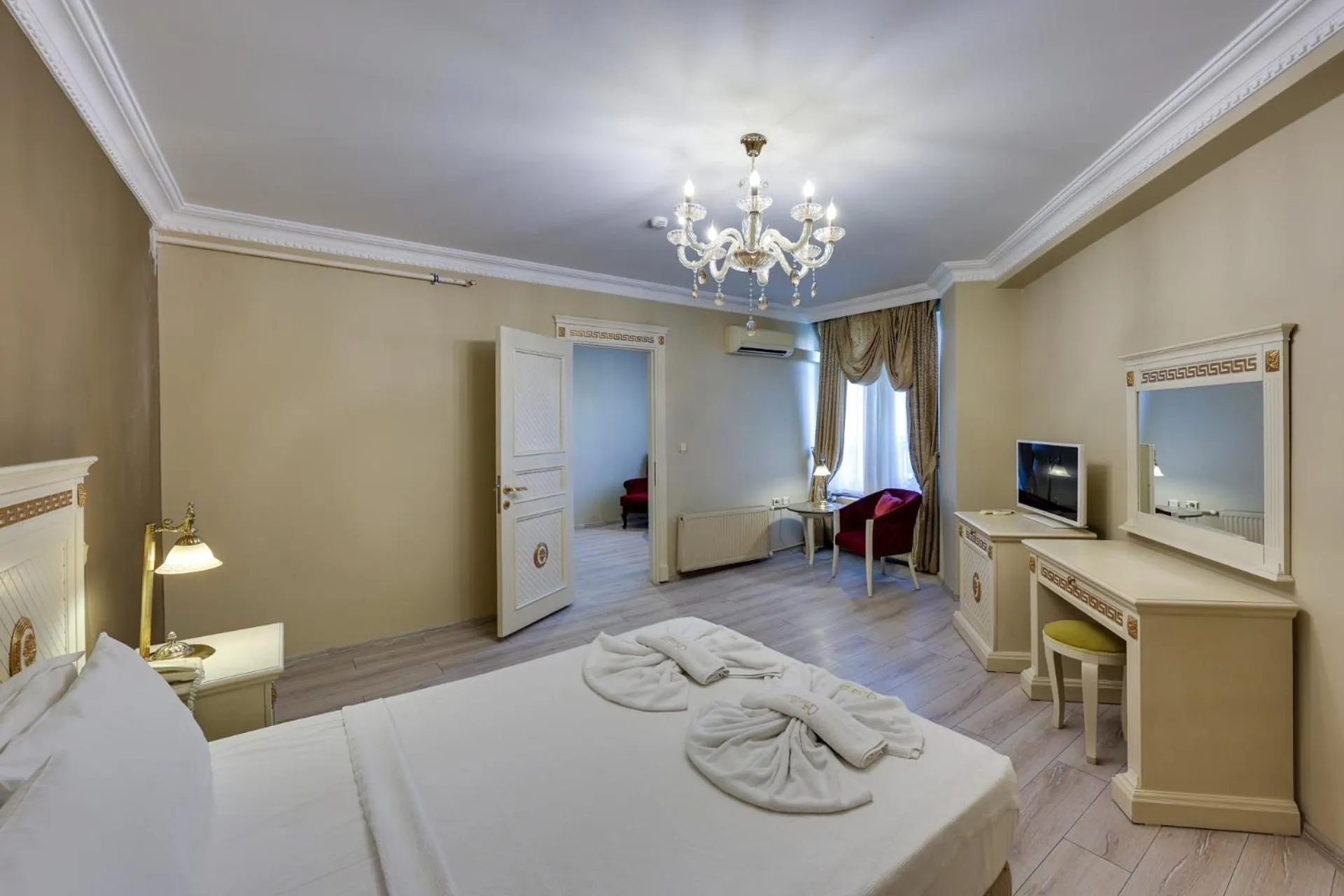 Bed in Güre Saruhan Termal Otel