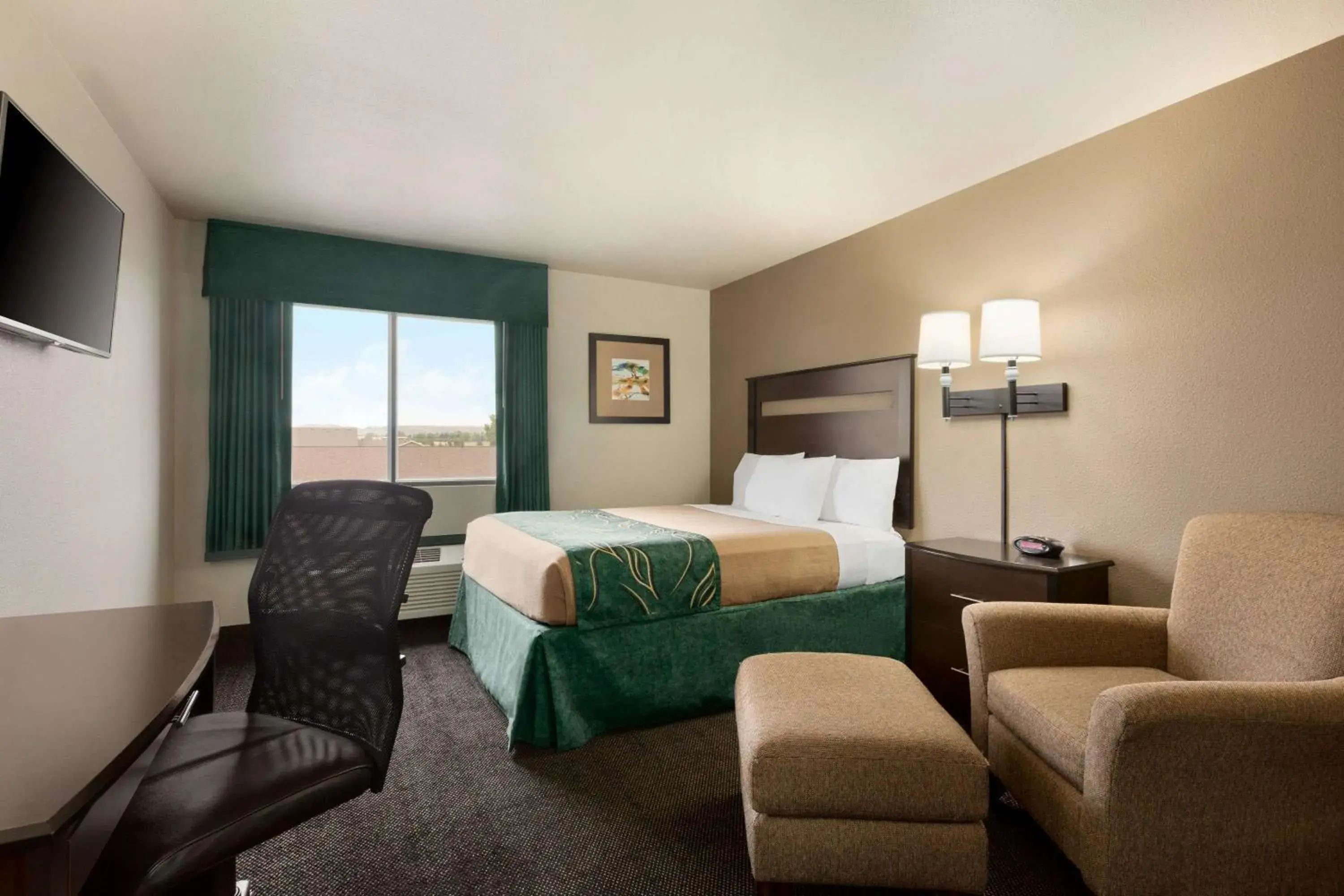 King Room - Mobility Access/Non-Smoking in Baymont by Wyndham Glendive King Room - Mobility Access/Non-Smoking in Baymont by Wyndham Glendive