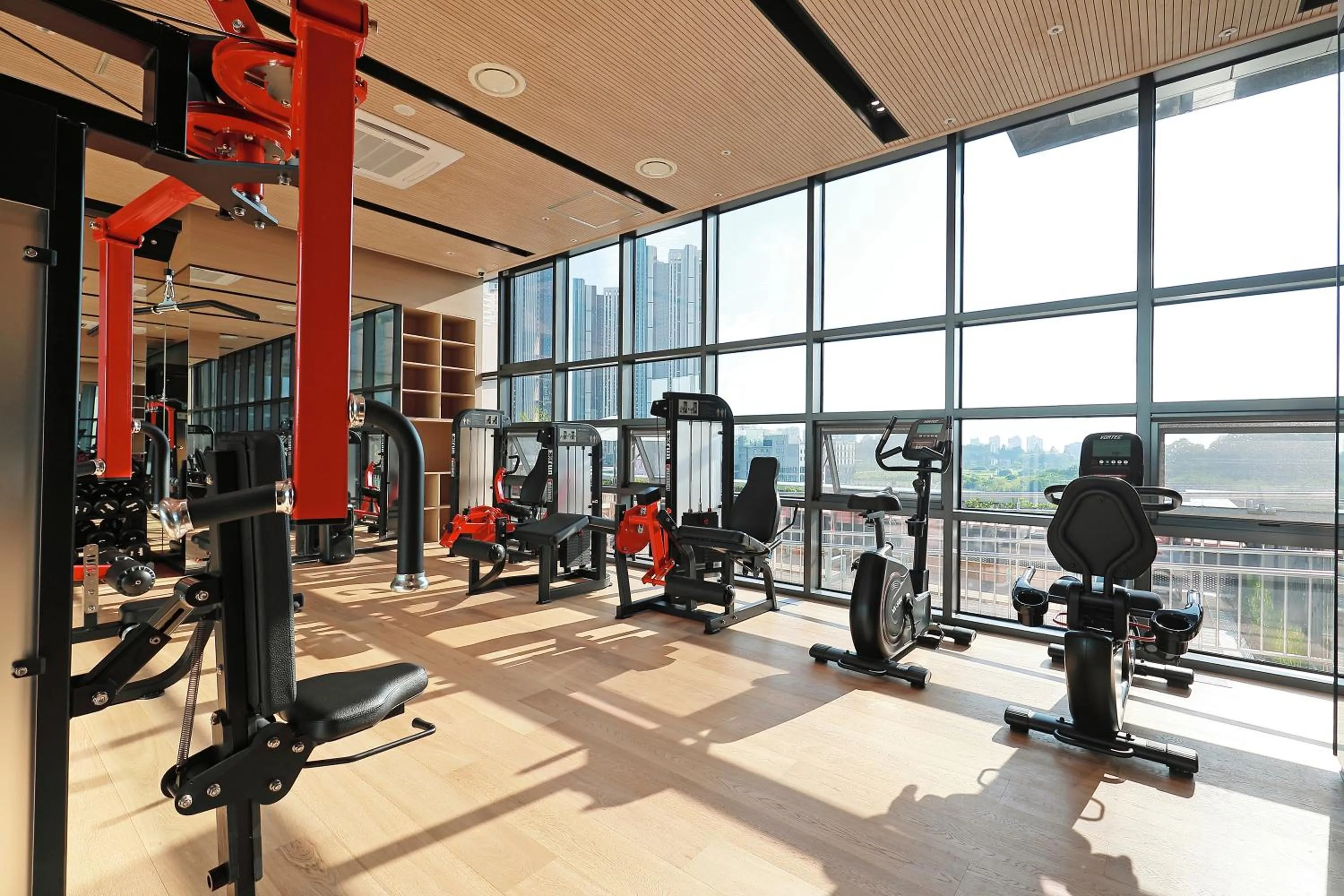 Fitness centre/facilities in Sota Suite Pyeongtaek Godeok branch