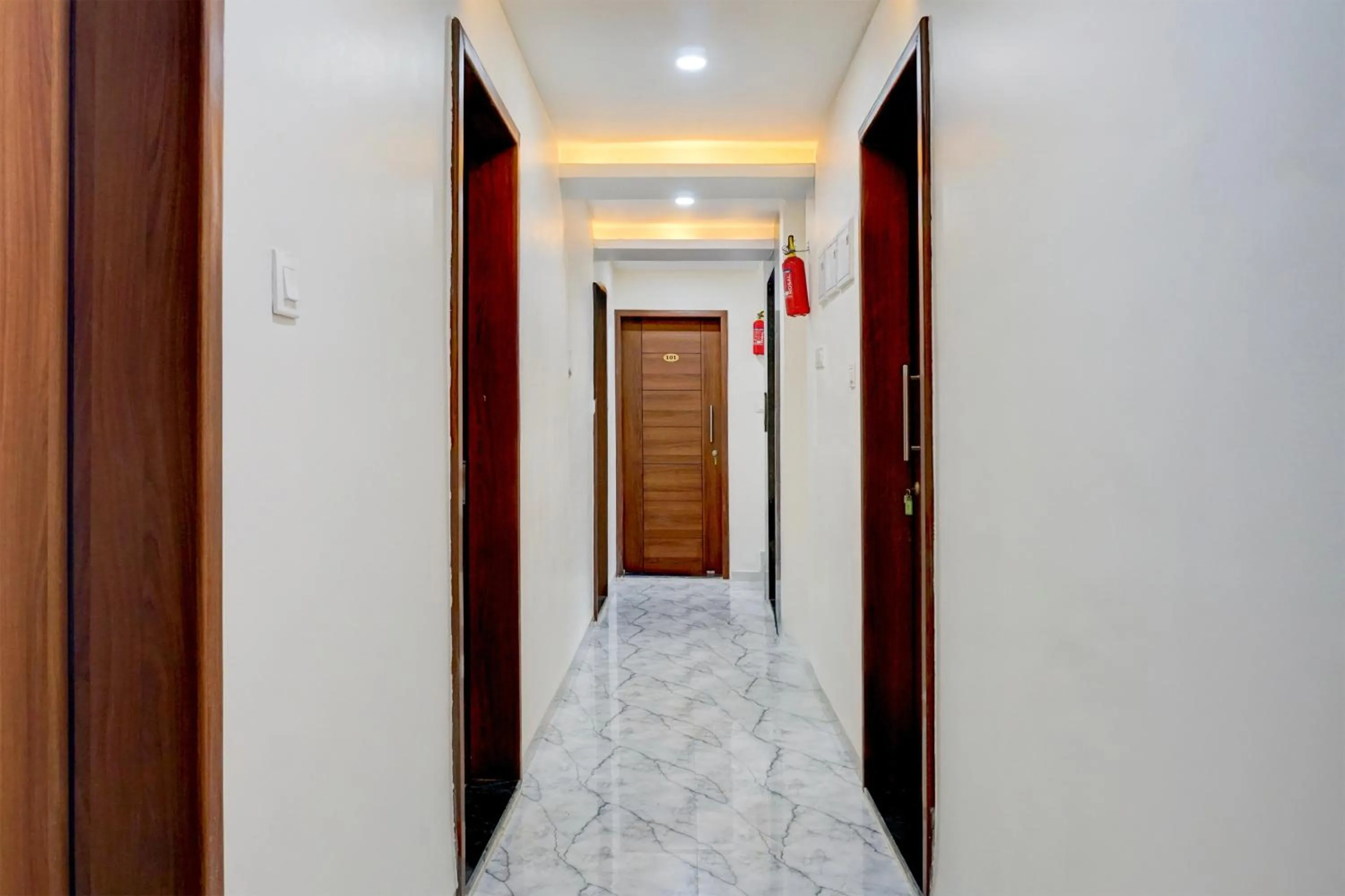 Lobby or reception in Super Collection O Blue Ridge Hinjewadi