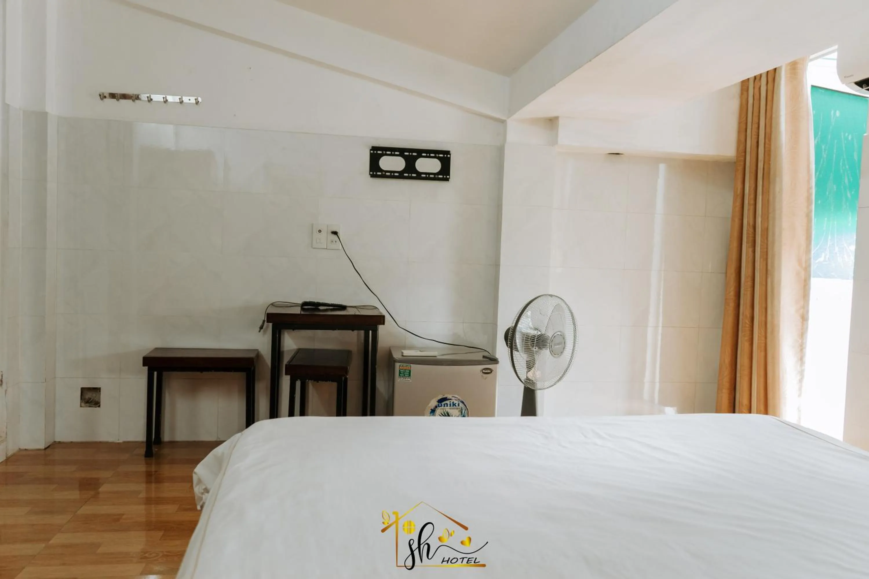 Bed in SH Hotel & Luggage storage