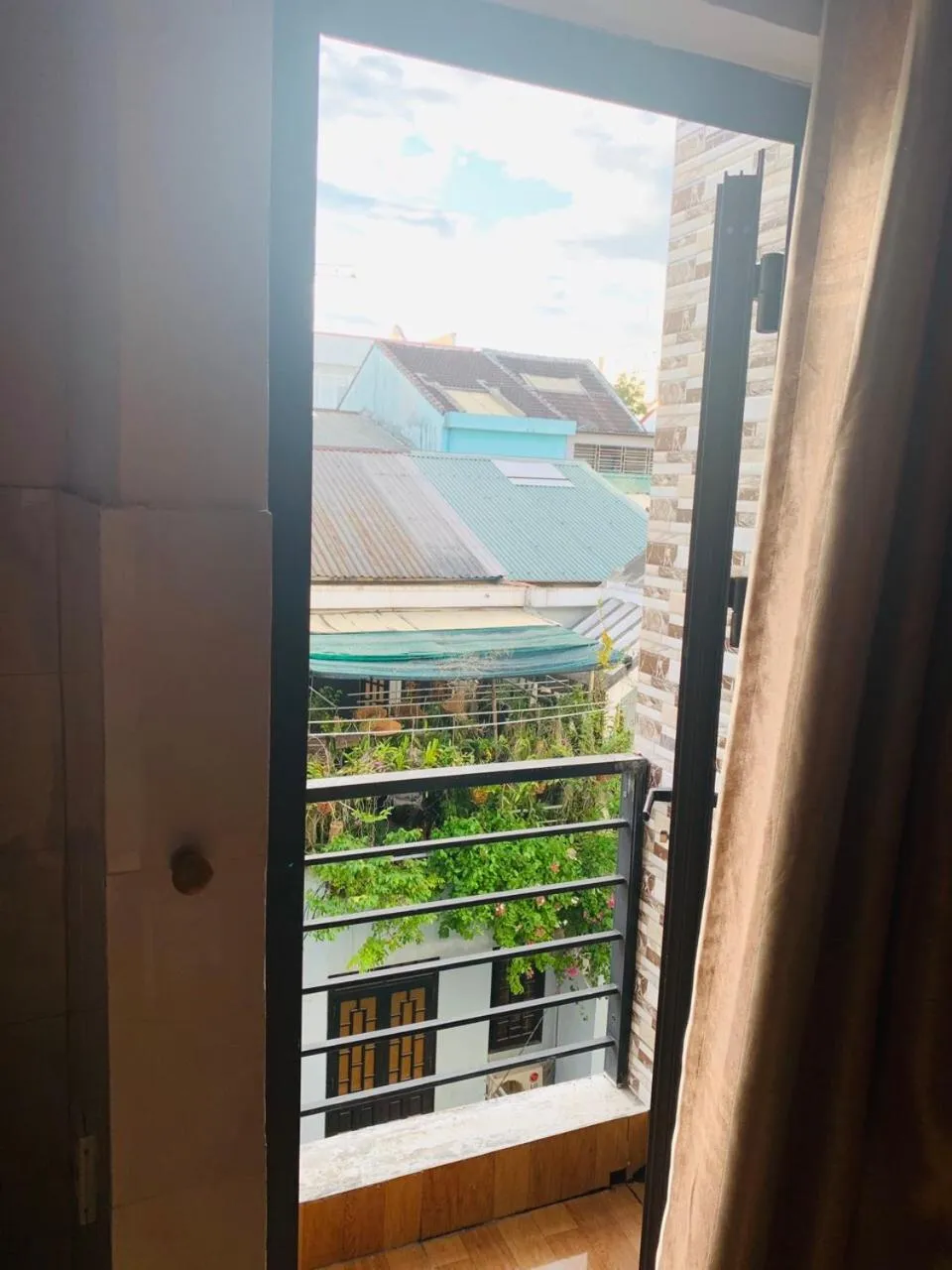 Balcony/Terrace in SH Hotel & Luggage storage