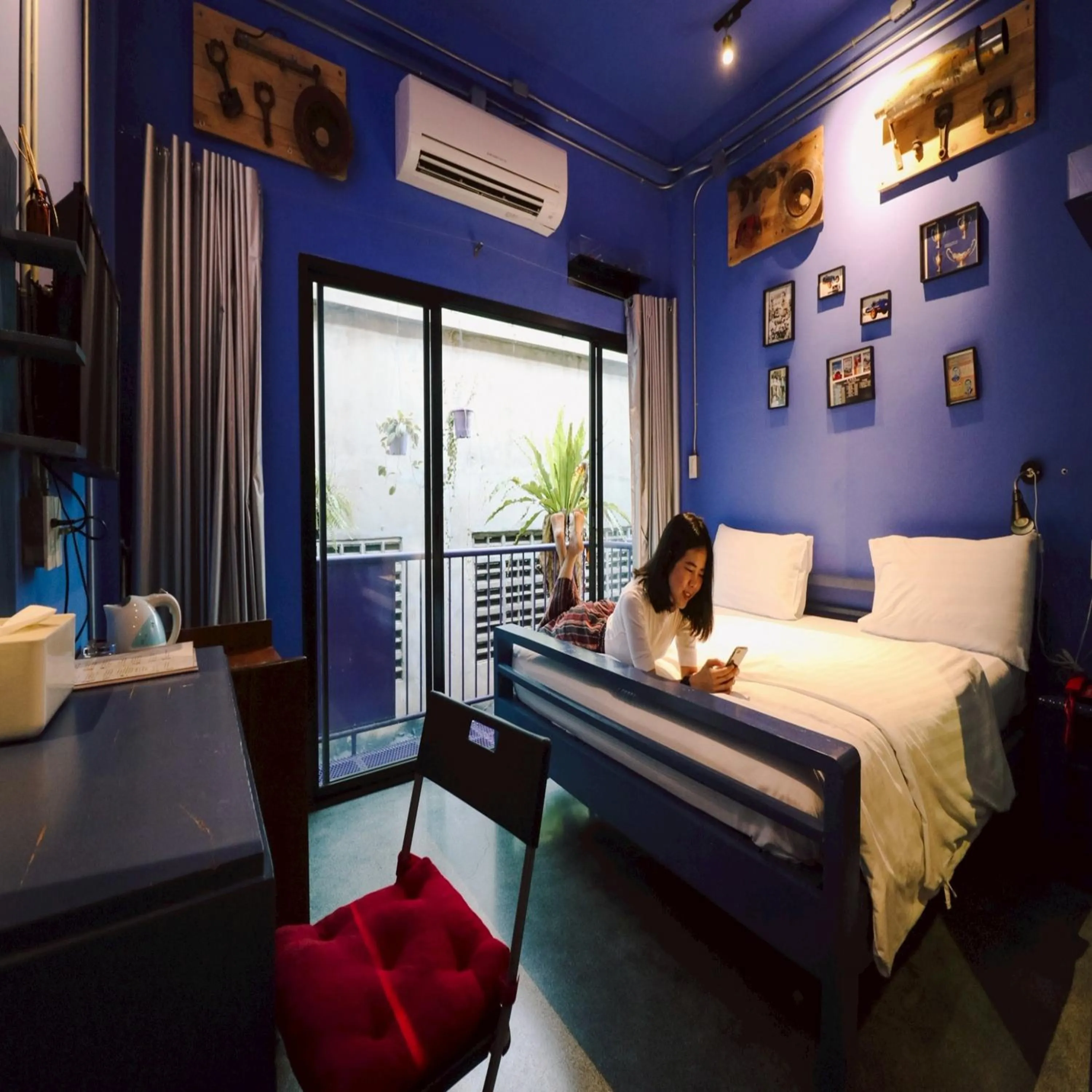 Photo of the whole room, Bed in Collection O Jasaen Stylish Unique Hotel