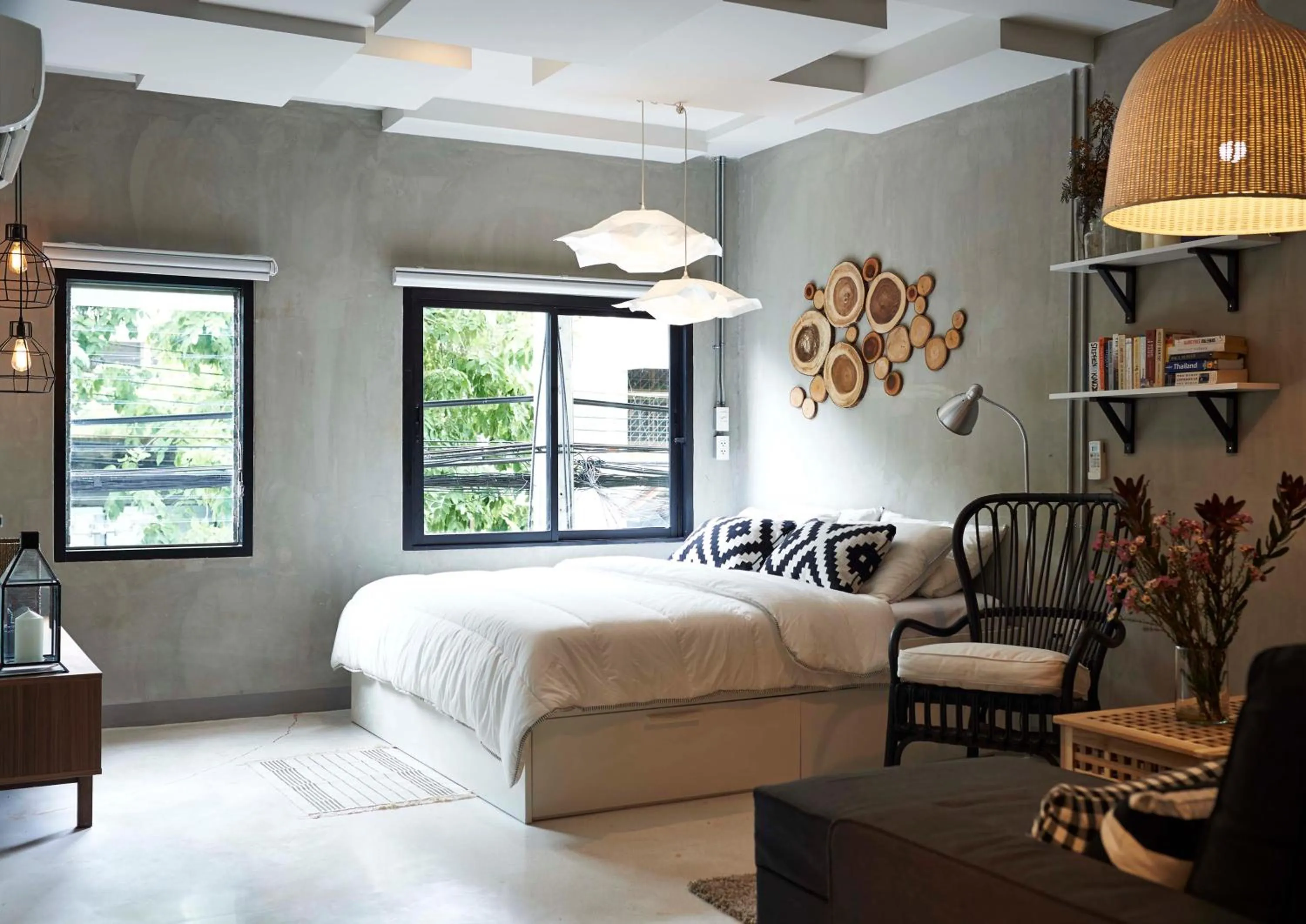 King Studio with Sofa Bed - Non-Smoking in Collection O Jasaen Stylish Unique Hotel