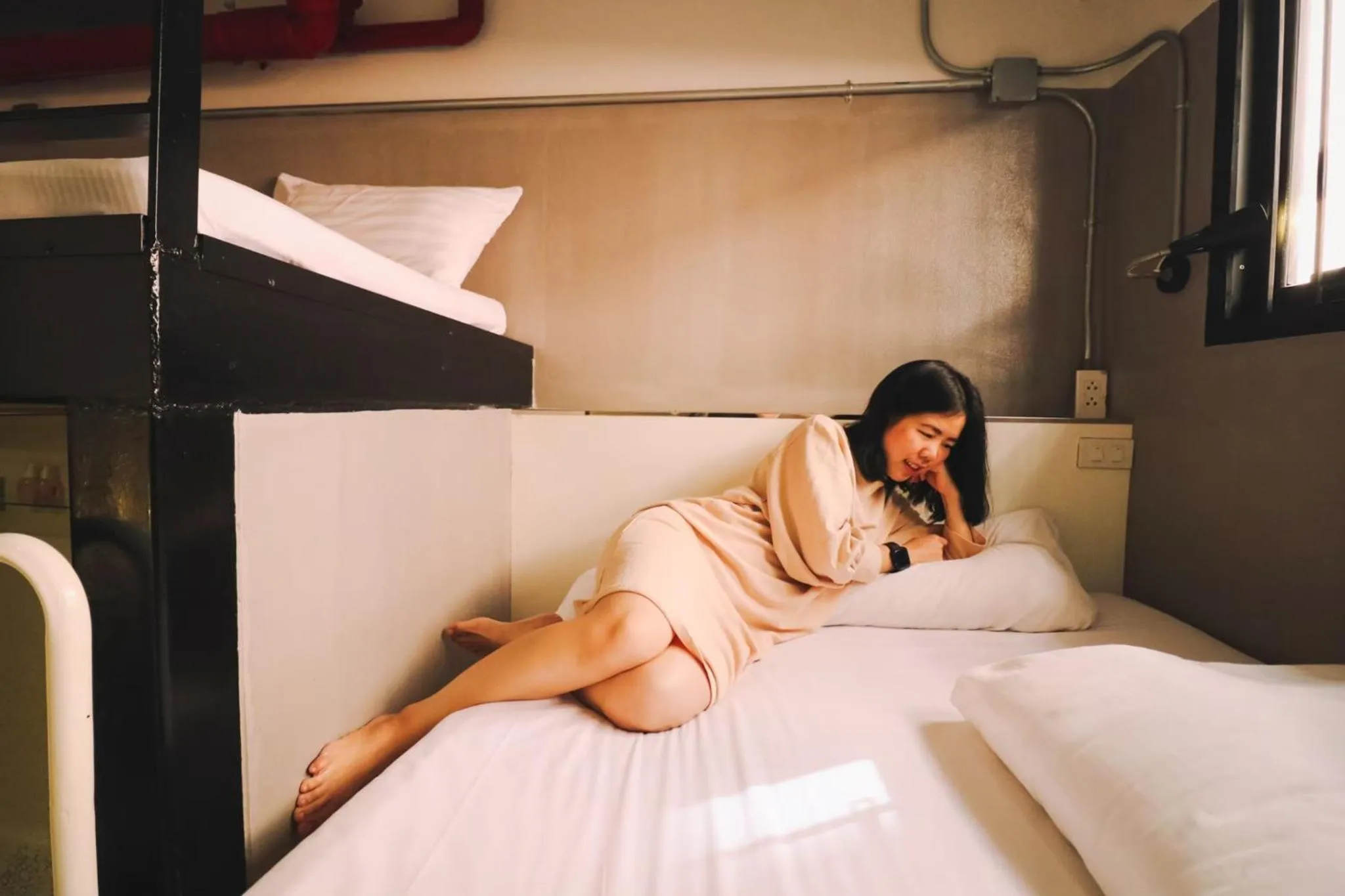 Photo of the whole room, Bed in Collection O Jasaen Stylish Unique Hotel