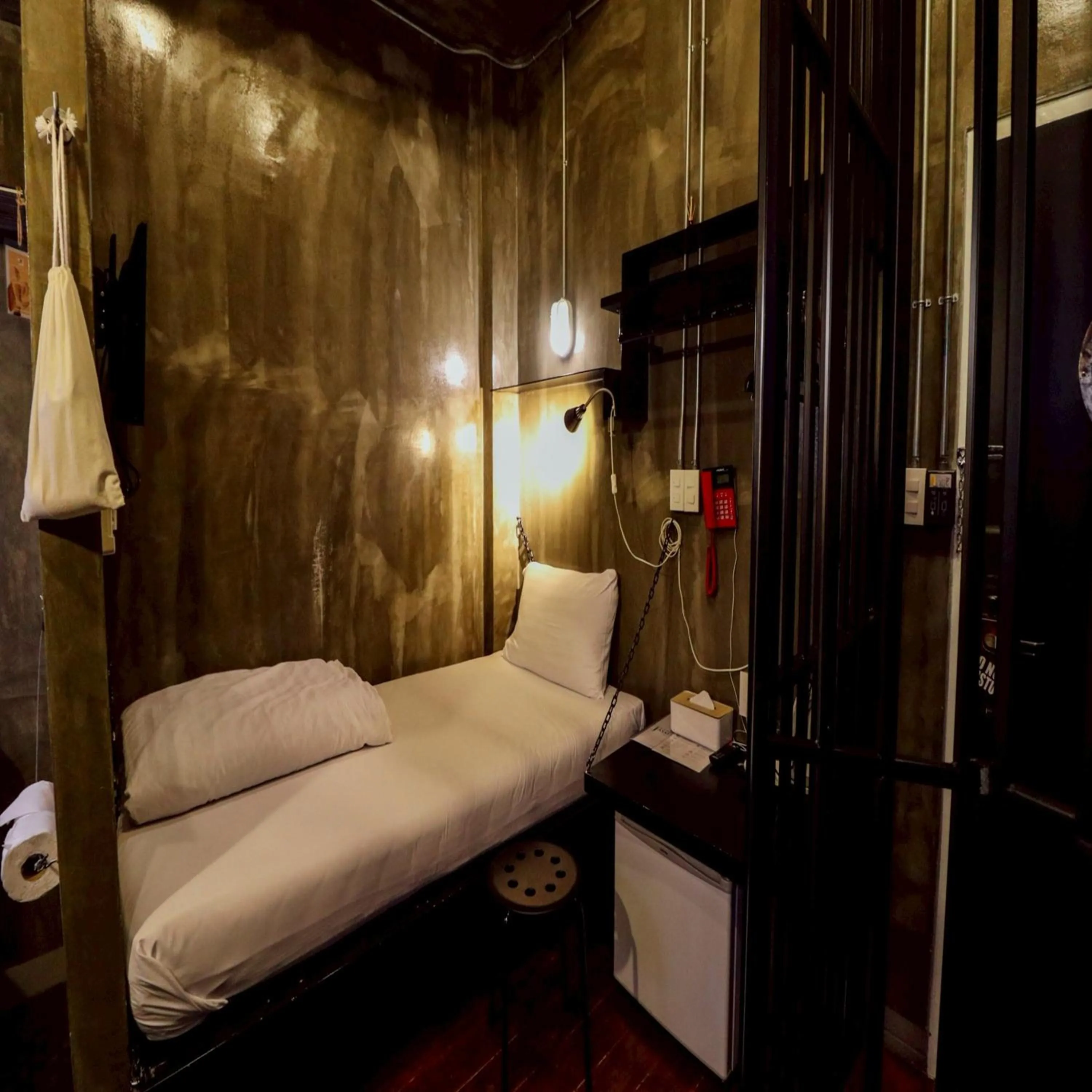 Photo of the whole room in Collection O Jasaen Stylish Unique Hotel