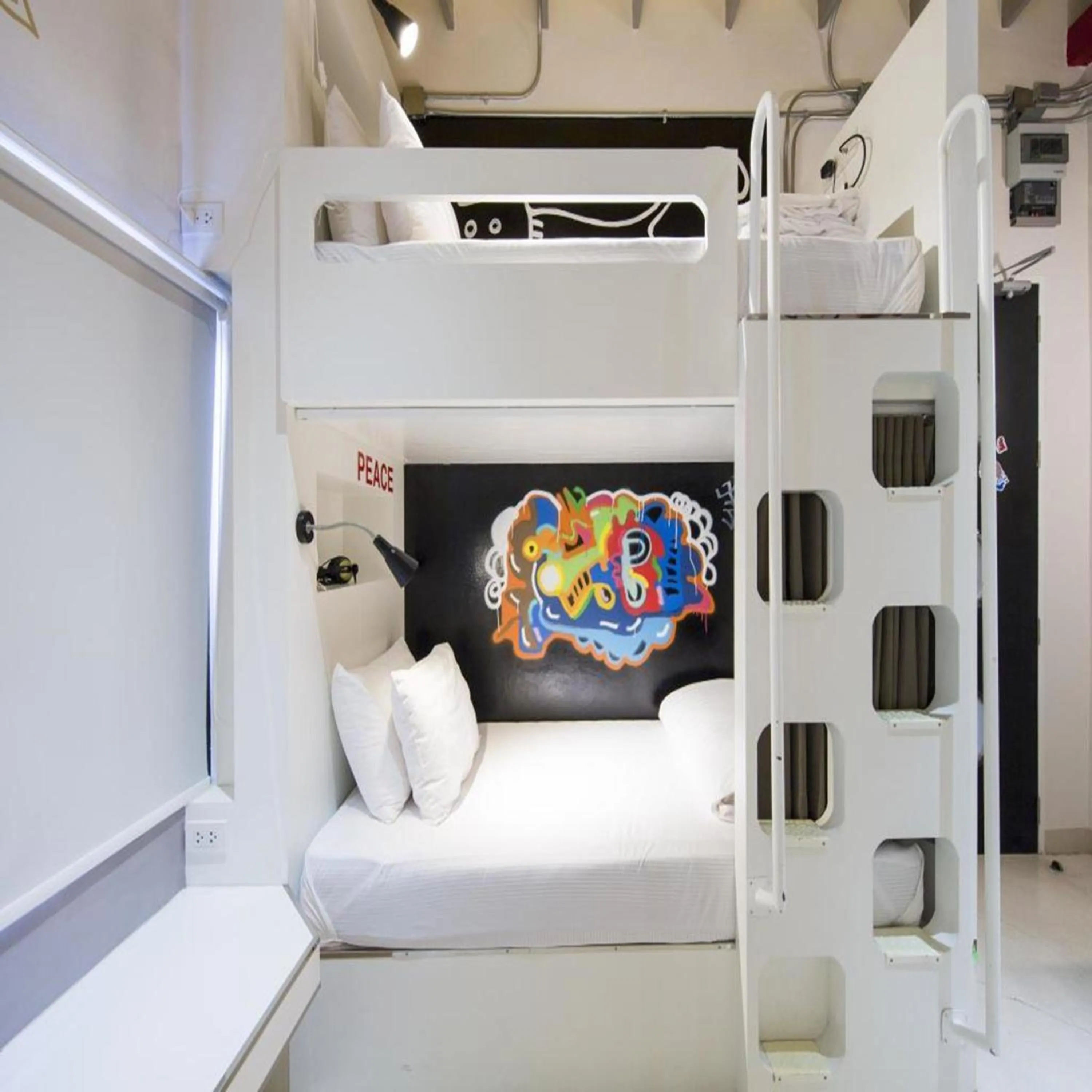 Photo of the whole room, Bed in Collection O Jasaen Stylish Unique Hotel