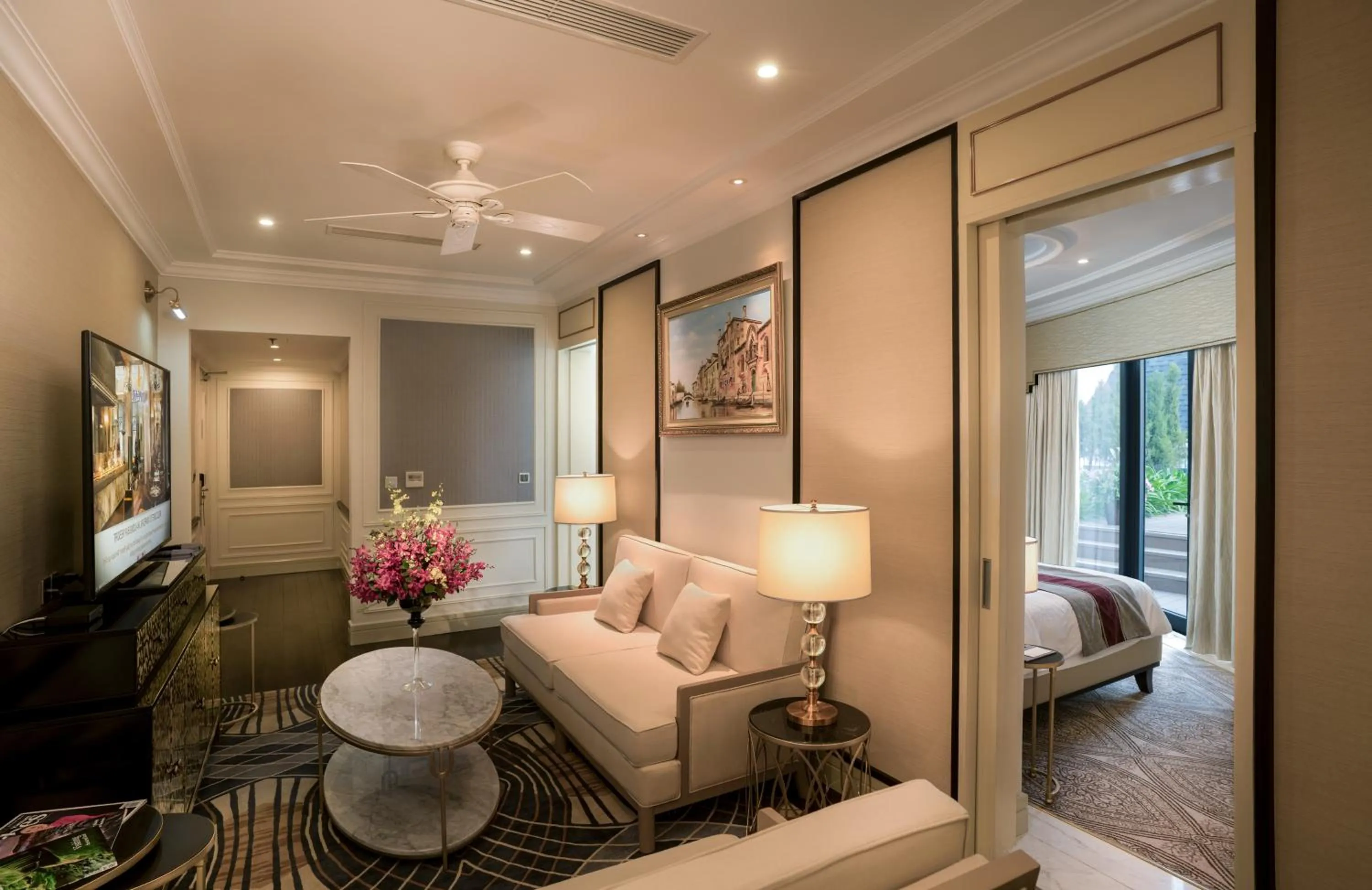 Living room in Vinpearl Resort & Spa Ha Long