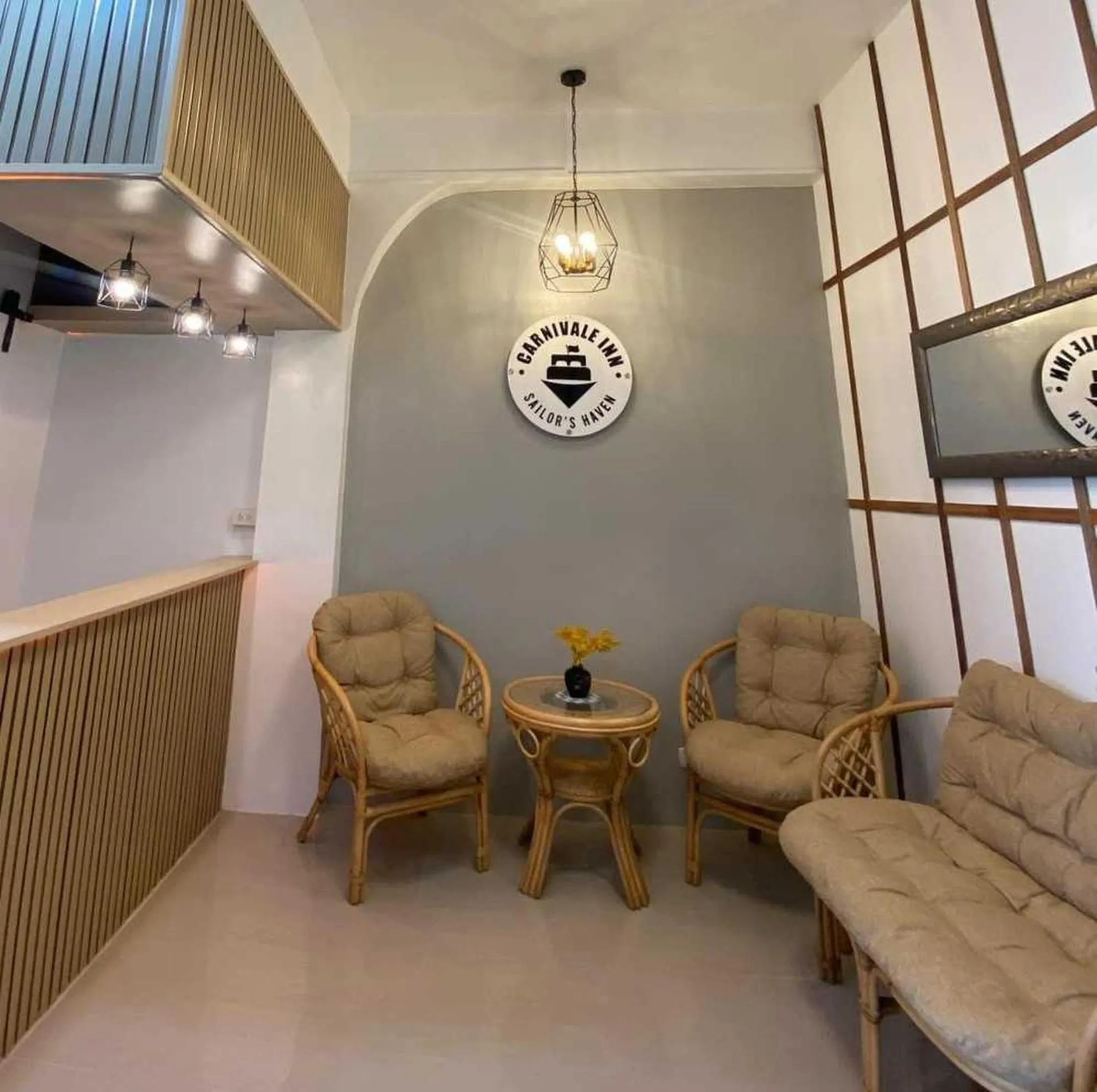 Seating area in OYO 1155 Carnivale Inn