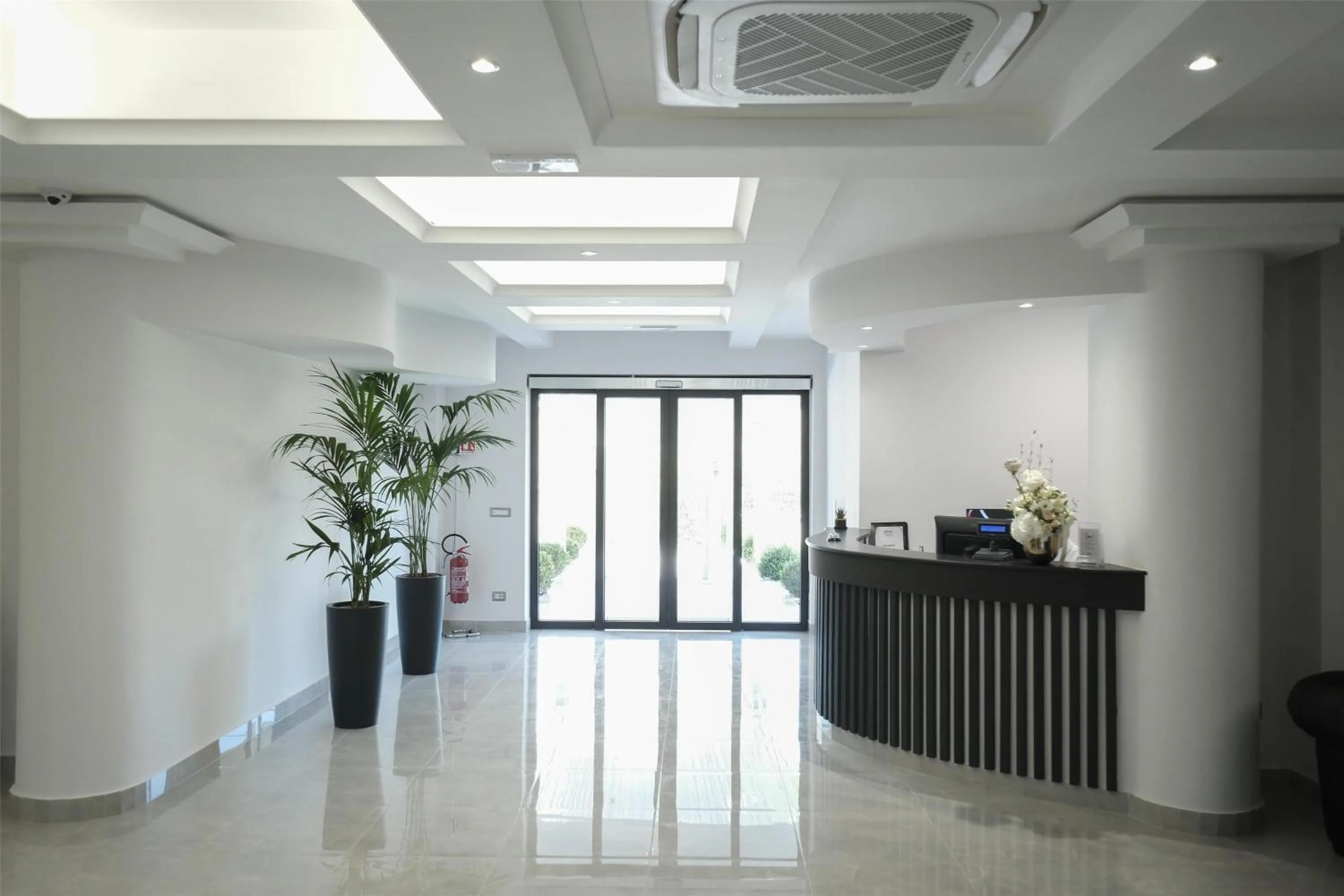 Lobby or reception in Best Western Grand Hotel Catanzaro