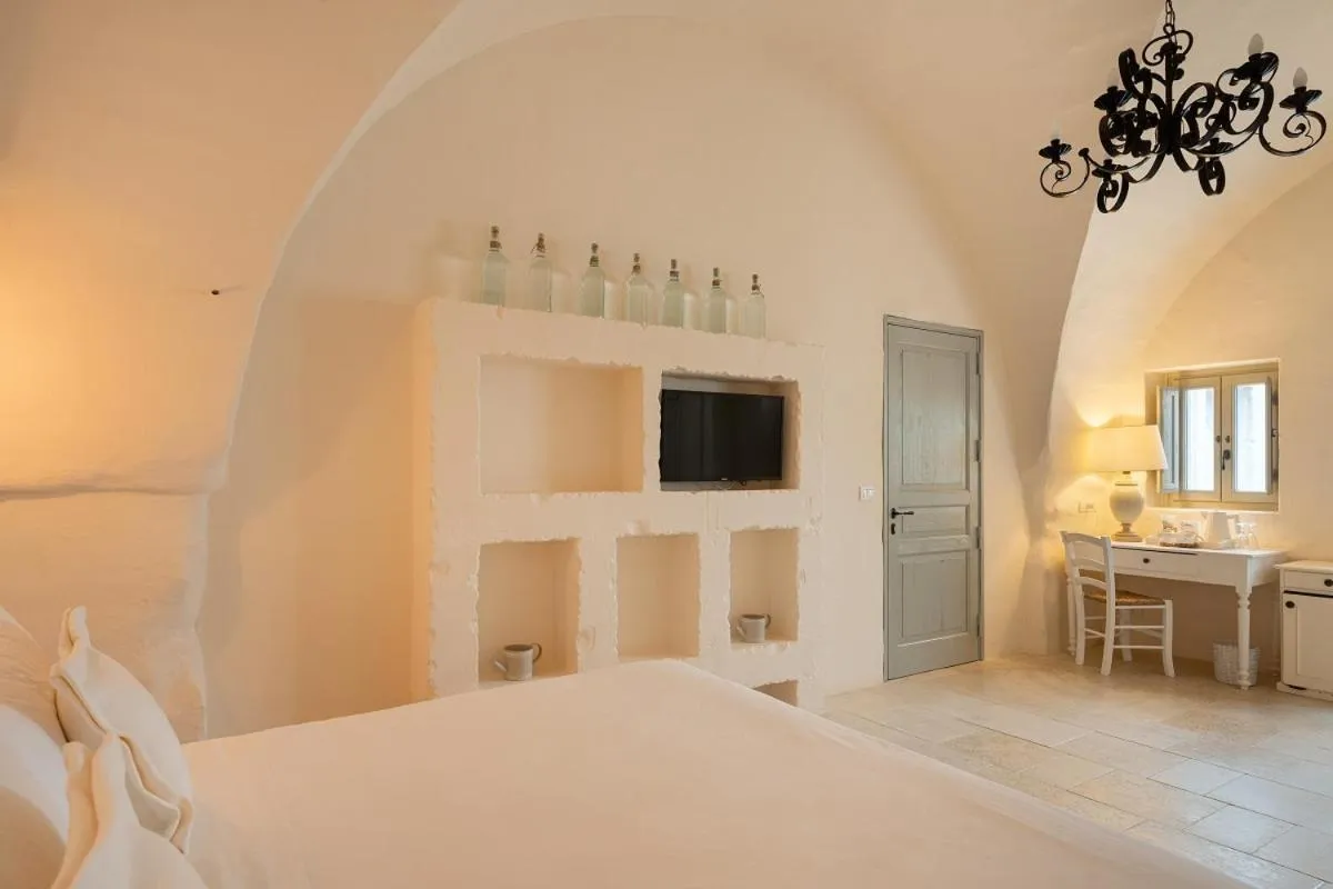 Bed in Masseria Le Carrube
