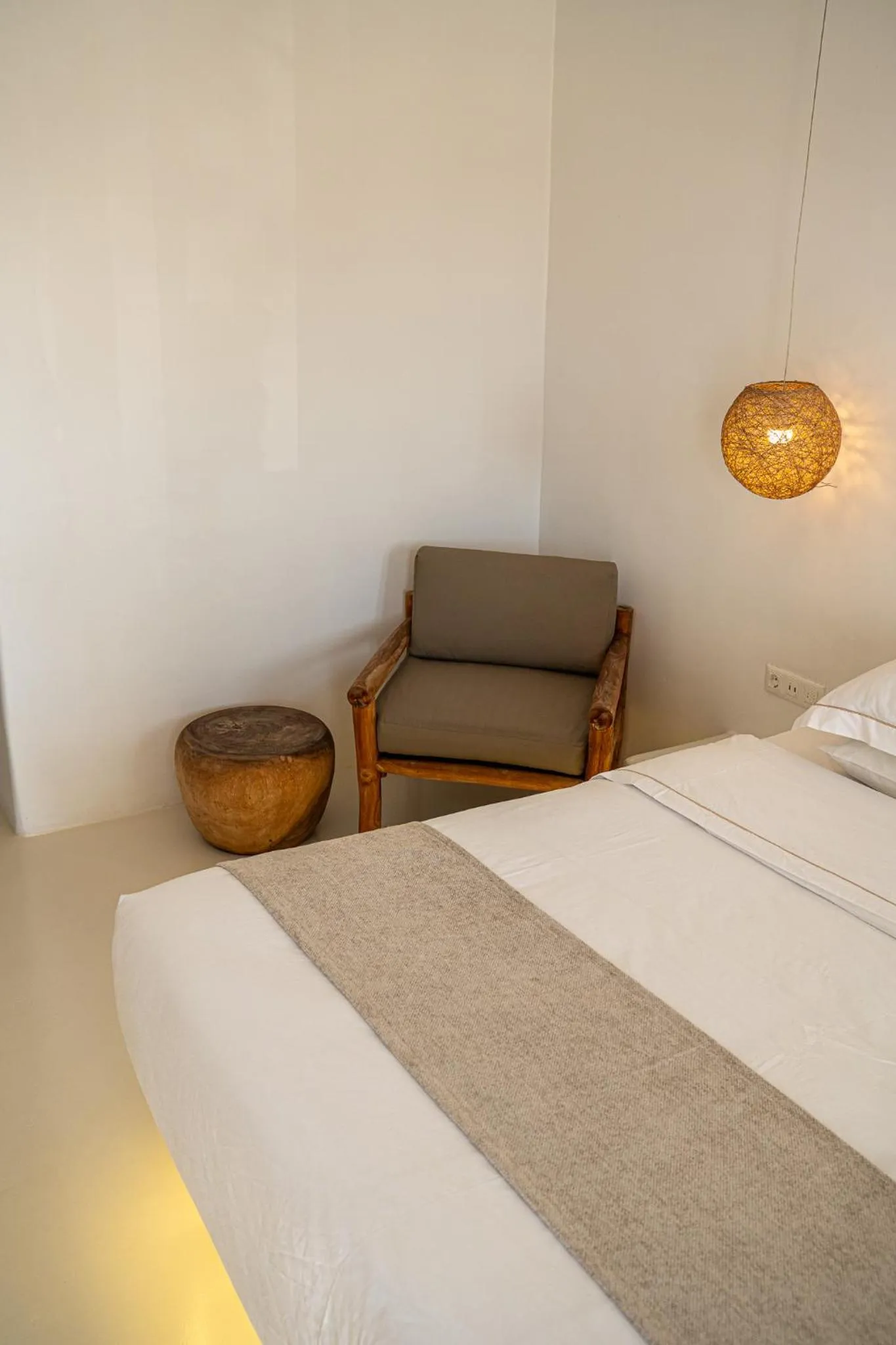 Bed in Nodo Boutique Hotel