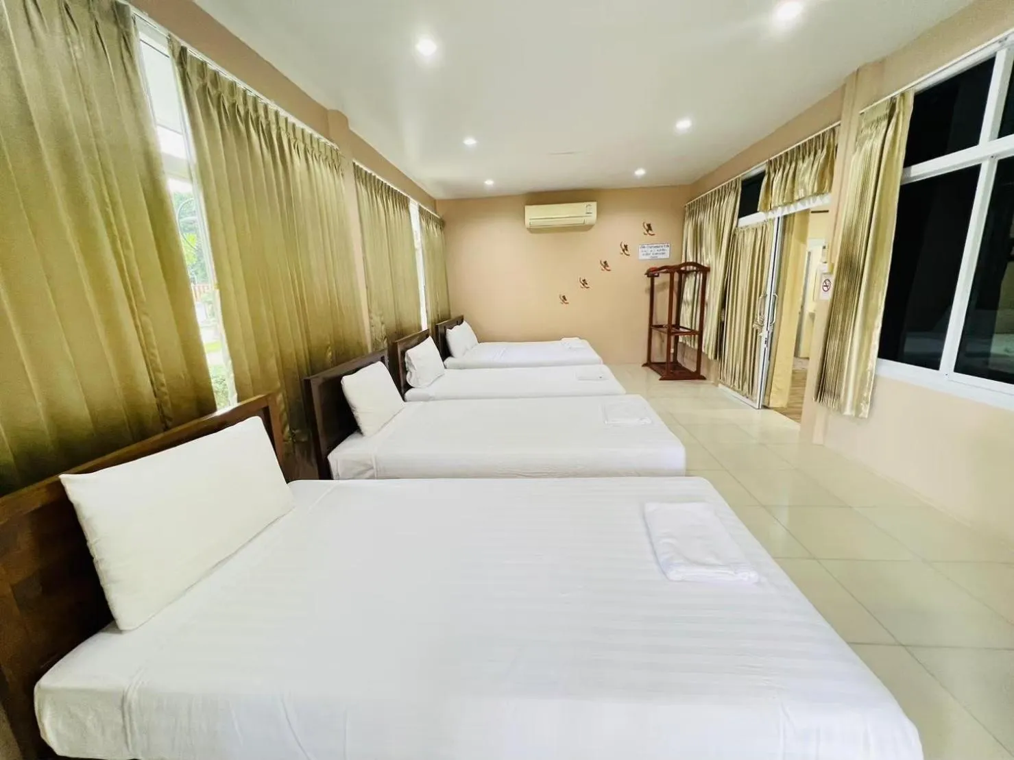 Bed in Baan Suan Khun Yaiy
