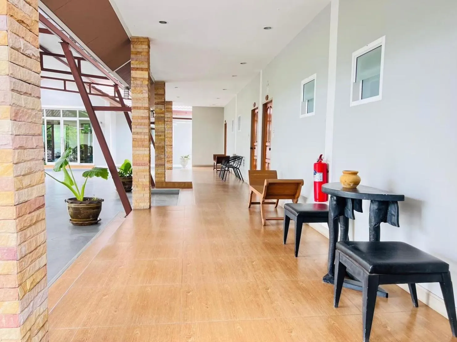 Seating area in Baan Suan Khun Yaiy