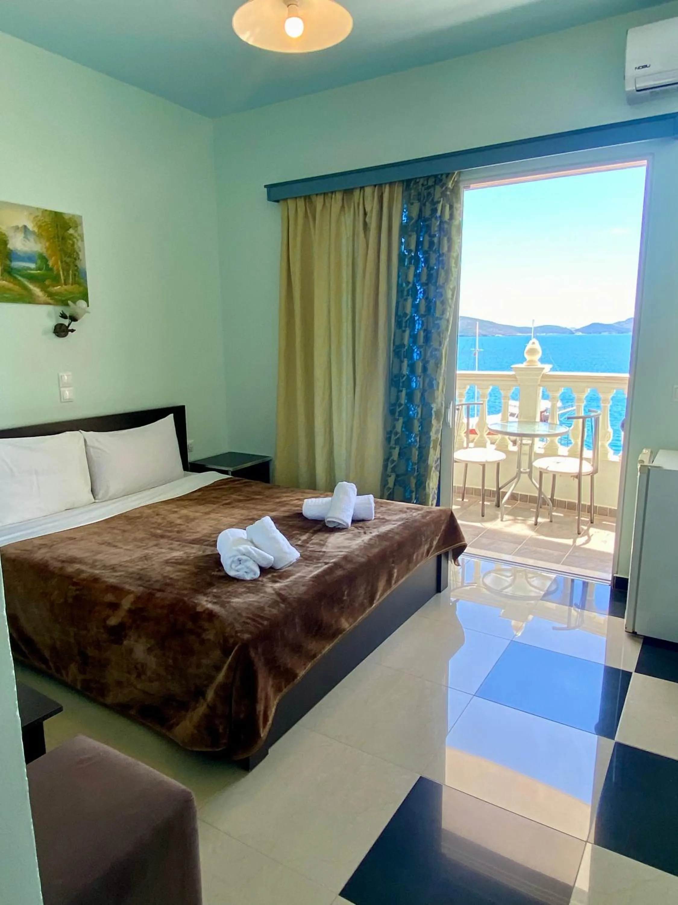 Kalemi's Beachside Hotel