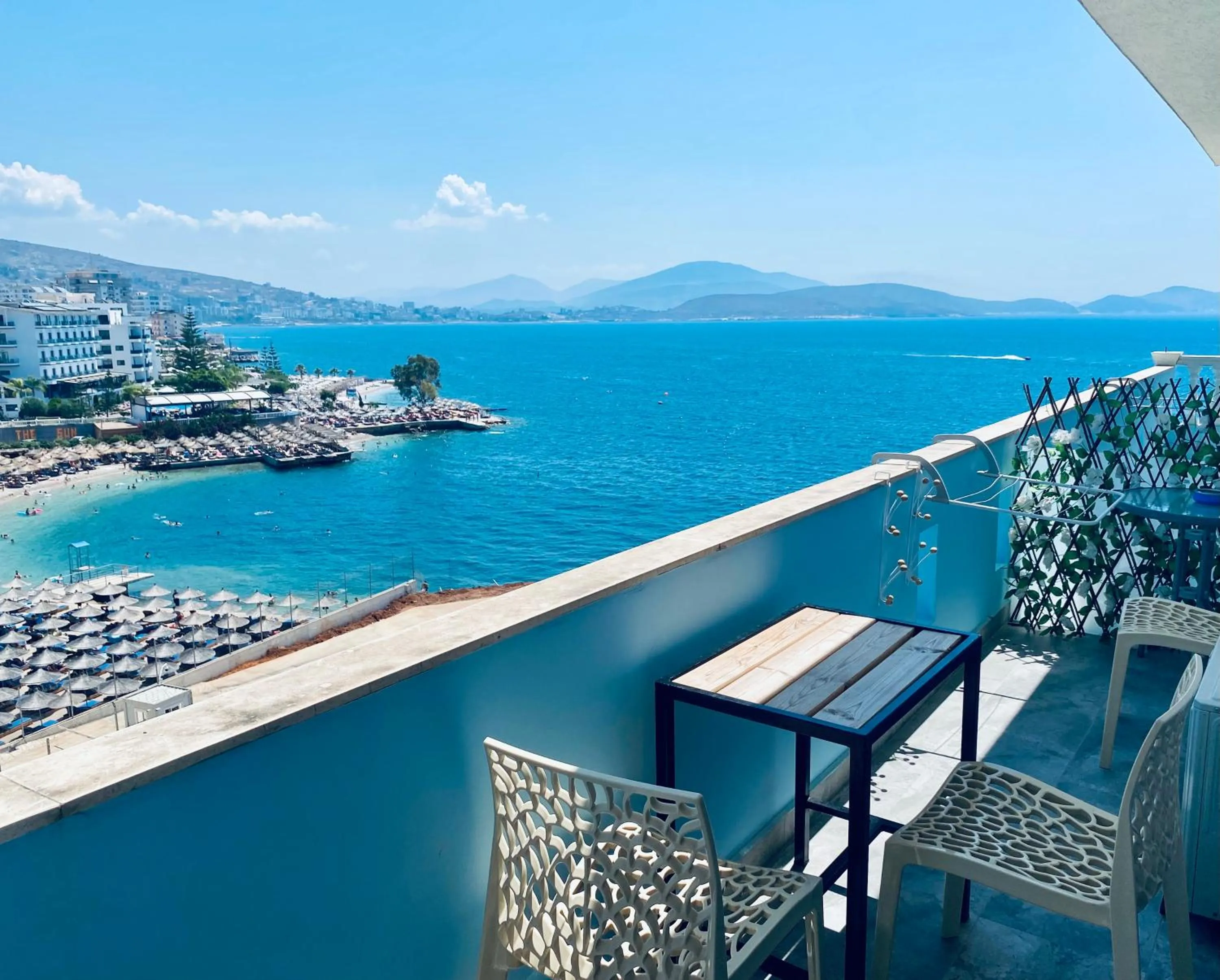 Kalemi's Beachside Hotel