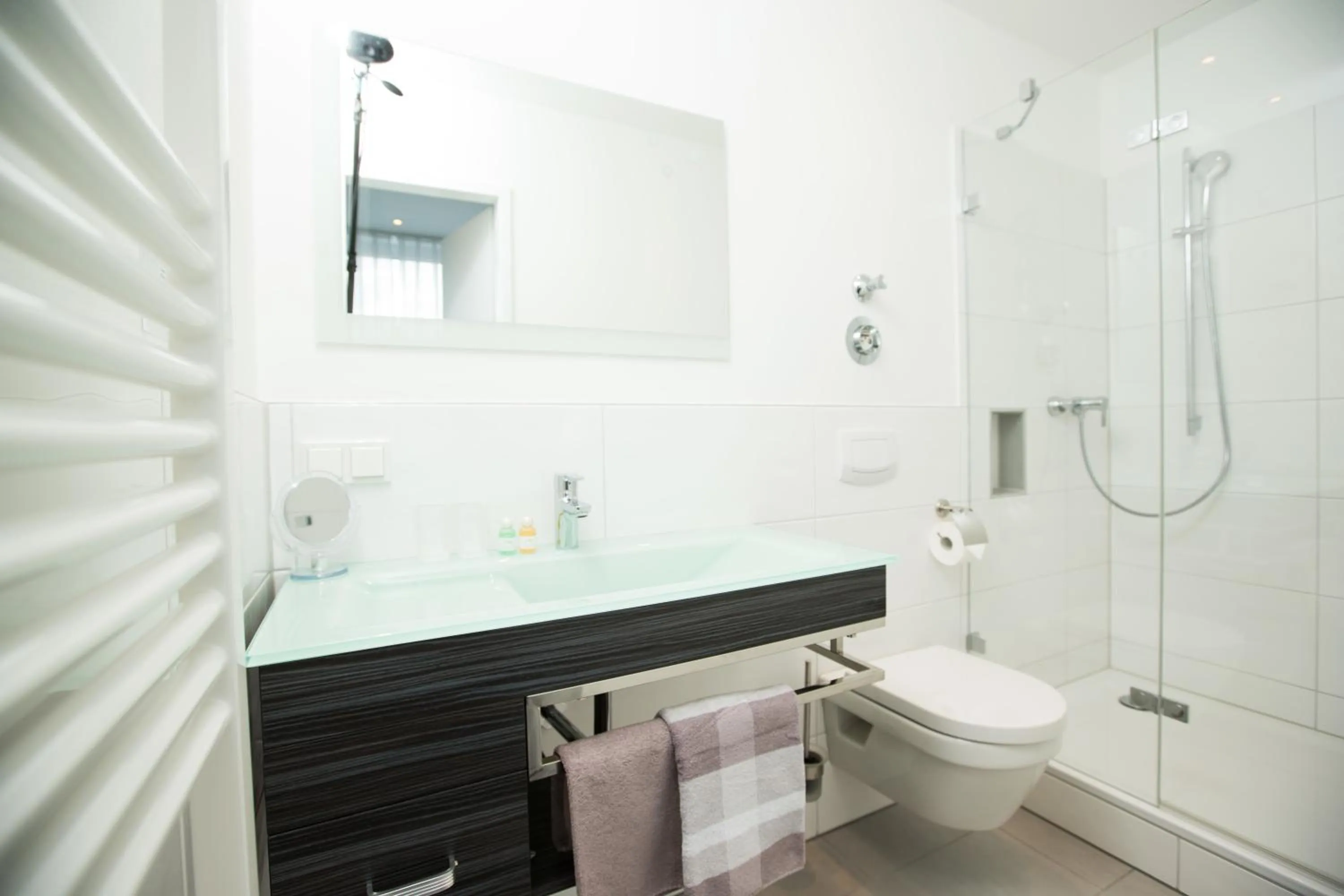 Shower in Design Sleepy Cologne