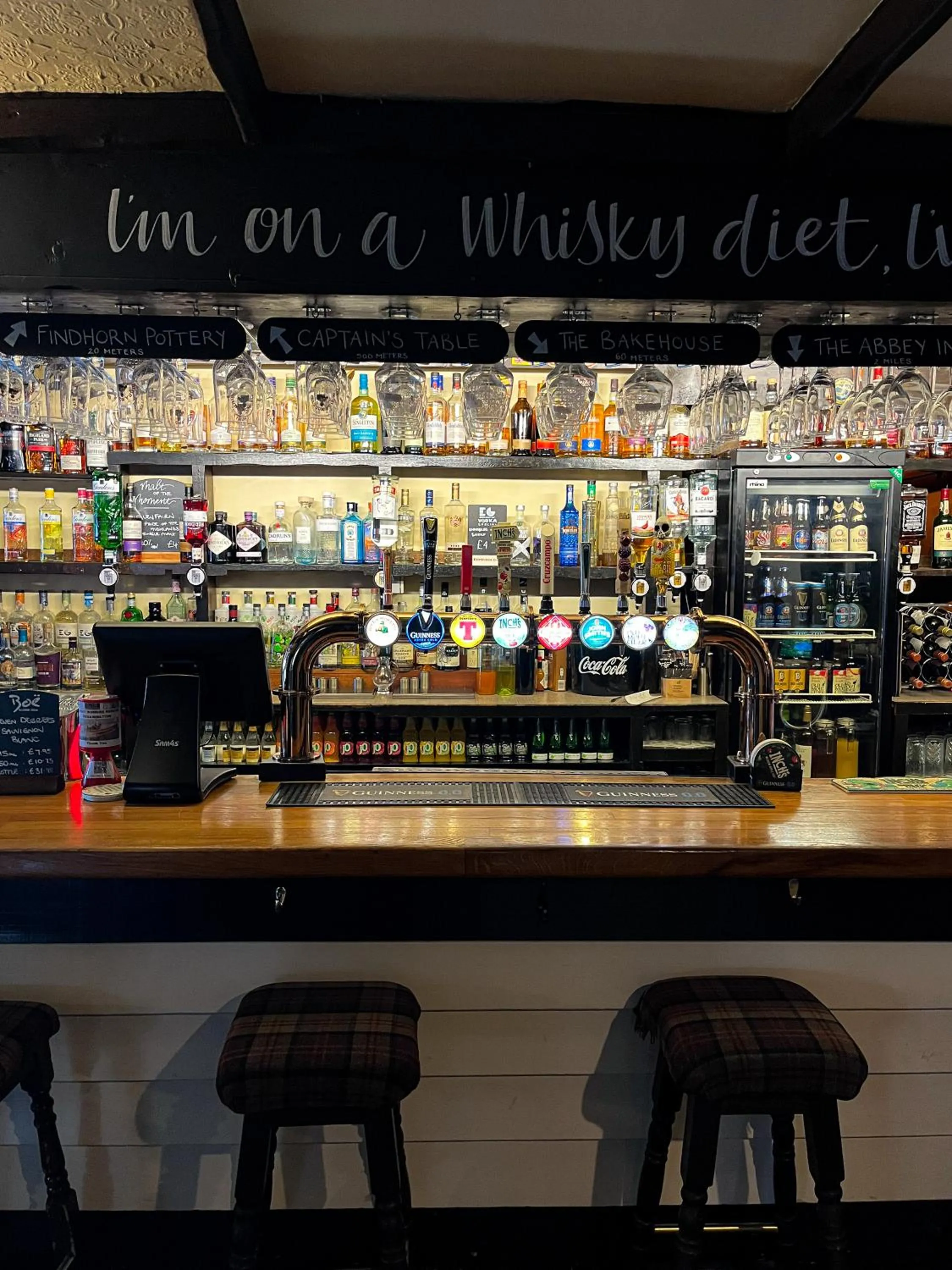 Lounge or bar in Crown and Anchor Inn