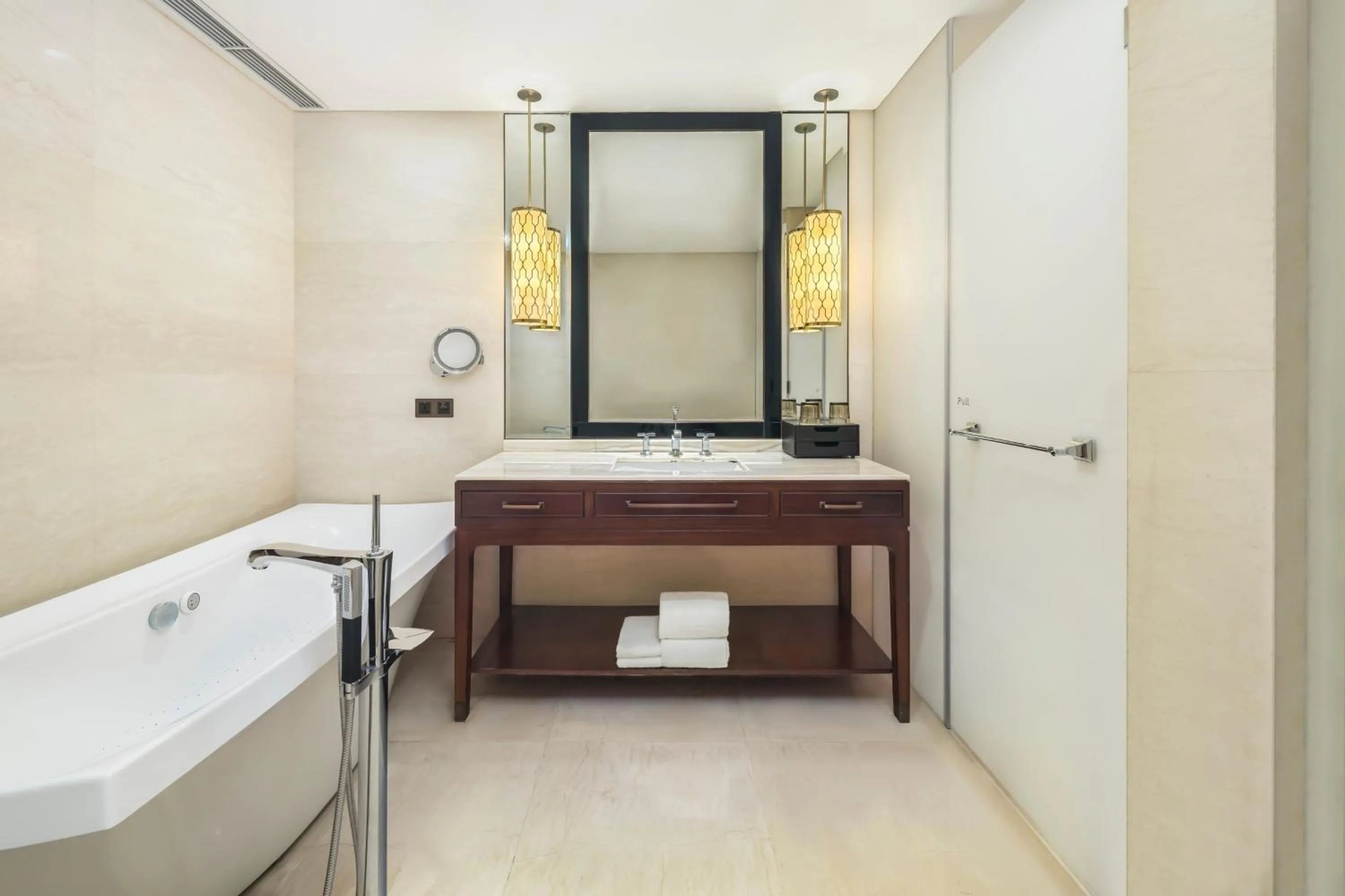 Bathroom in Sheraton Shanghai Jiading Hotel