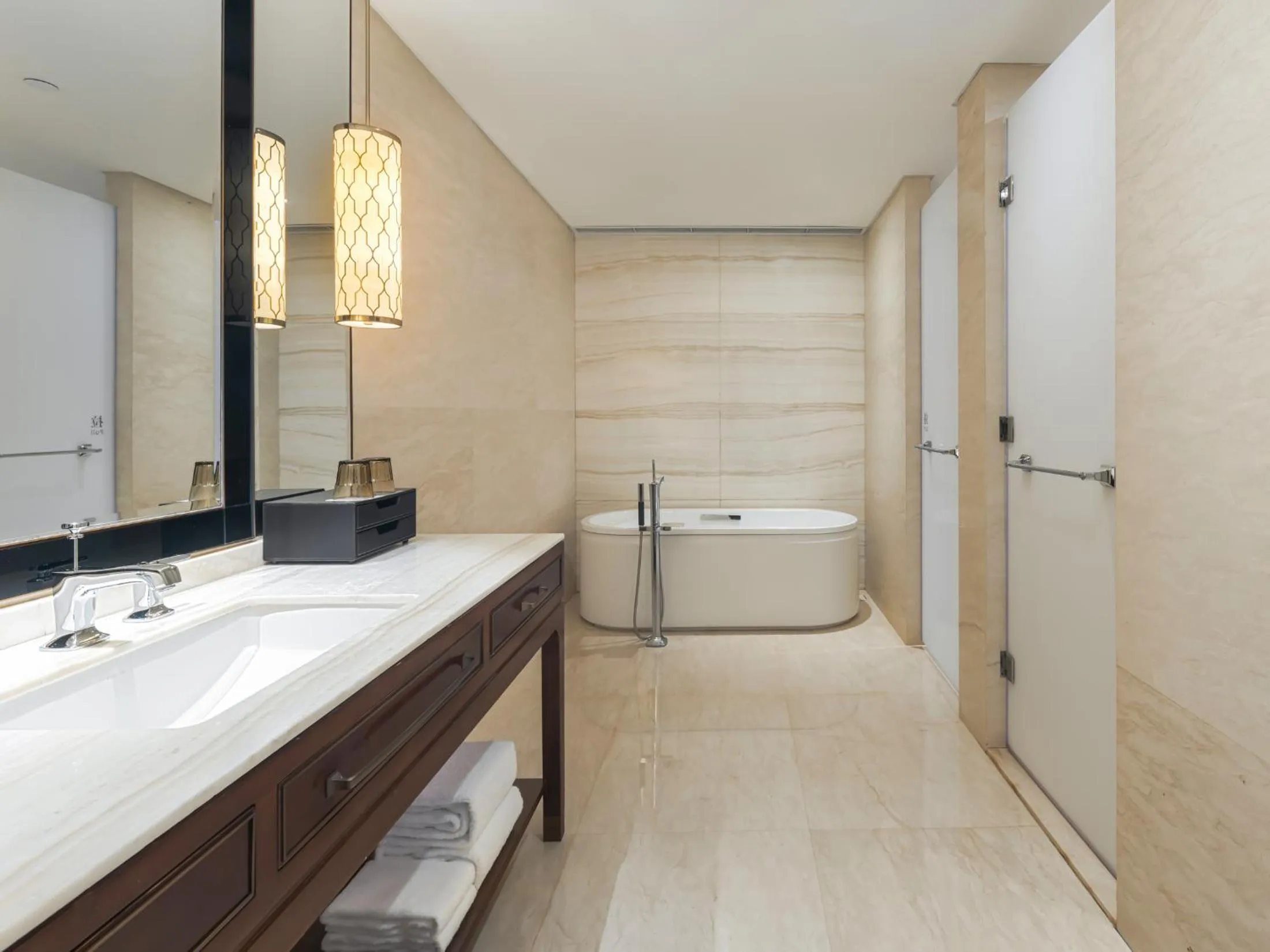 Toilet in Sheraton Shanghai Jiading Hotel